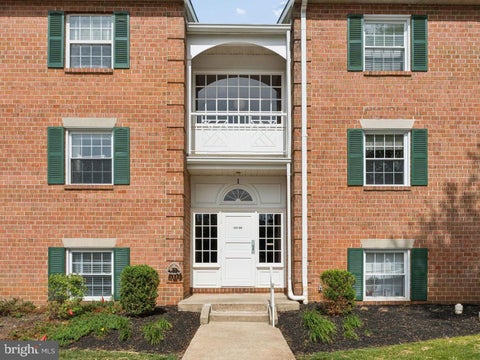 Condo For Sale - 1 Lucan Court #301<br/> LUTHERVILLE TIMONIUM, MD 21093