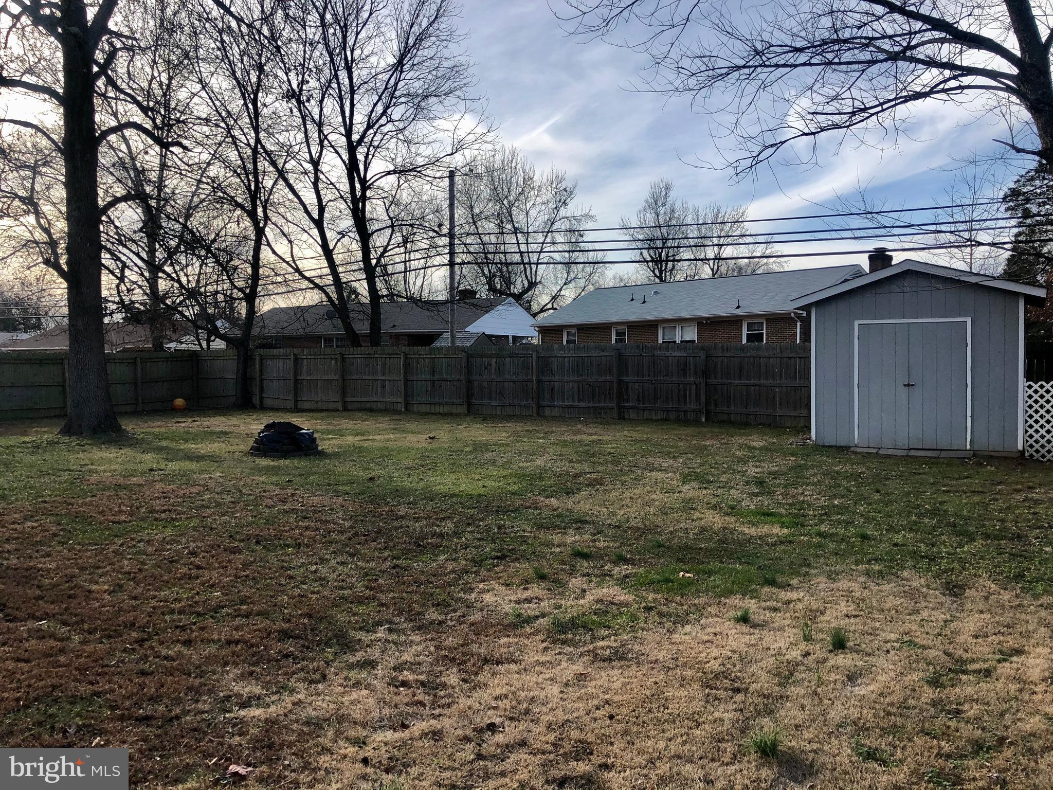 SPOTSWOOD ESTATES - Residential Lease