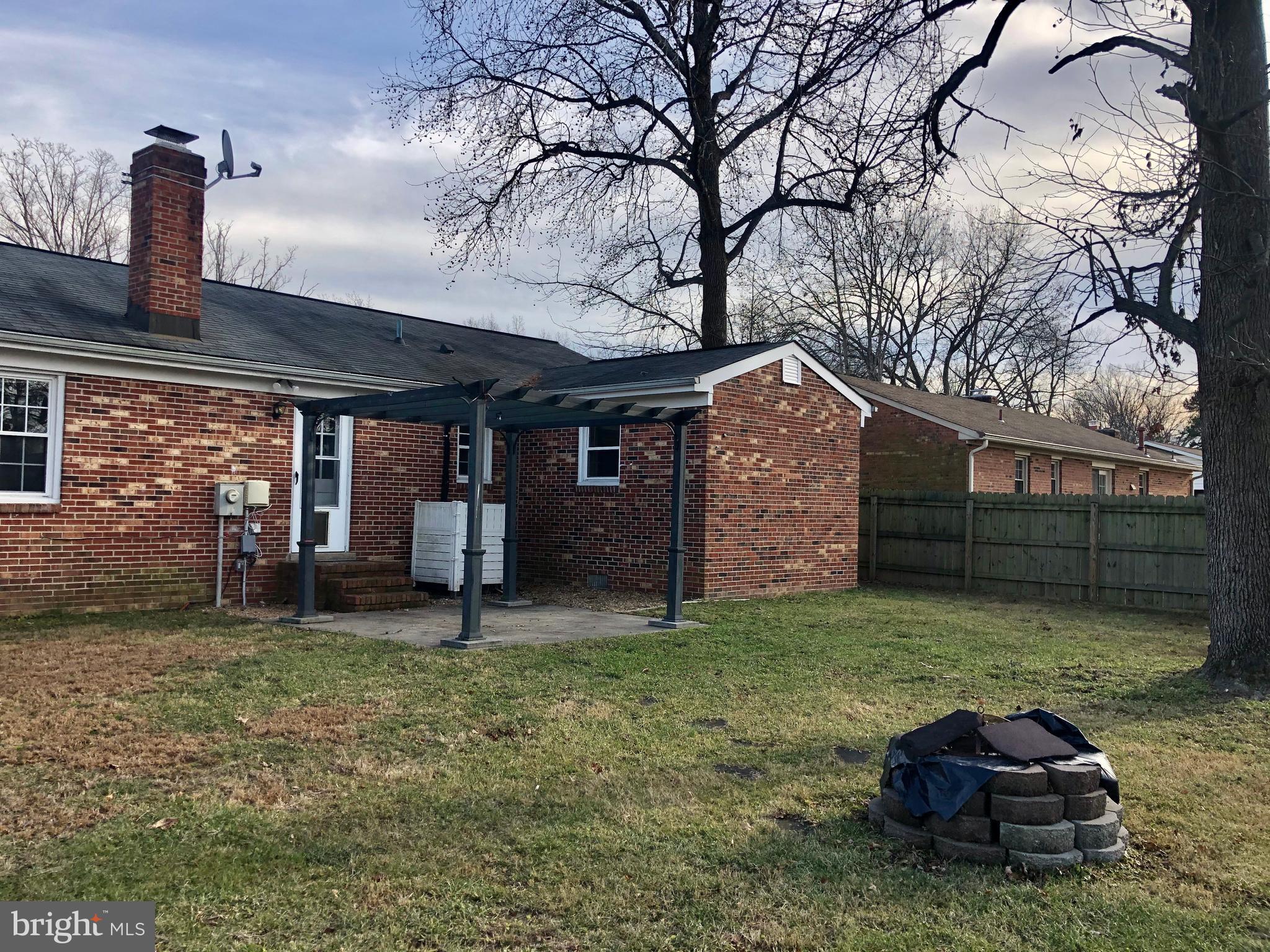 SPOTSWOOD ESTATES - Residential Lease