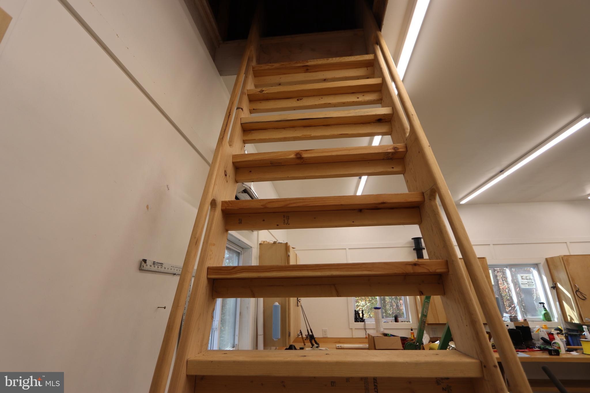 COLDSPRING LAKE - Residential