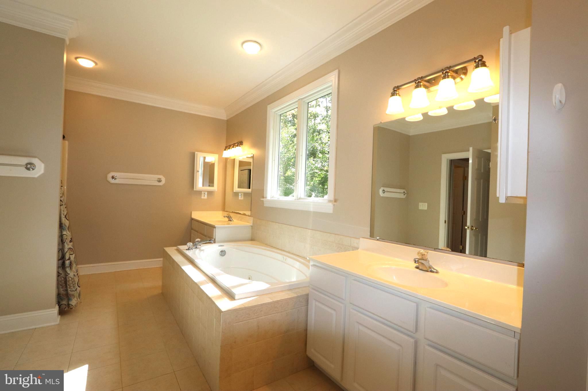 COLDSPRING LAKE - Residential