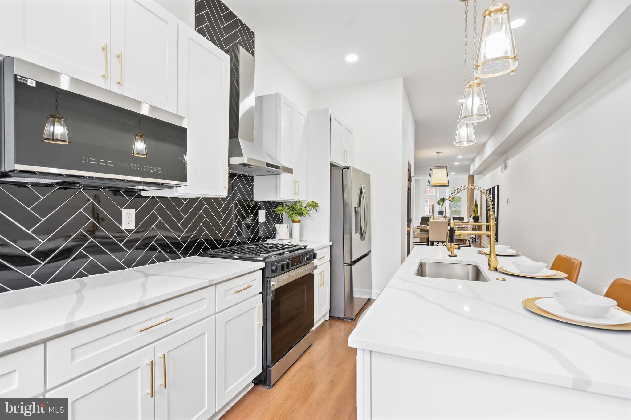RESERVOIR HILL - Residential