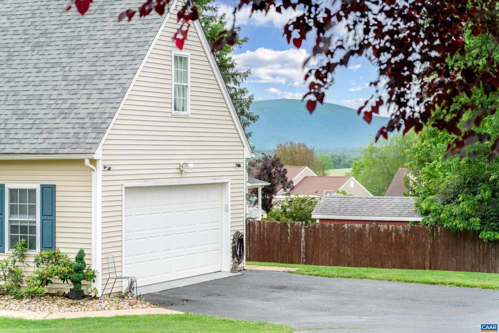 156 PHEASANT RUN