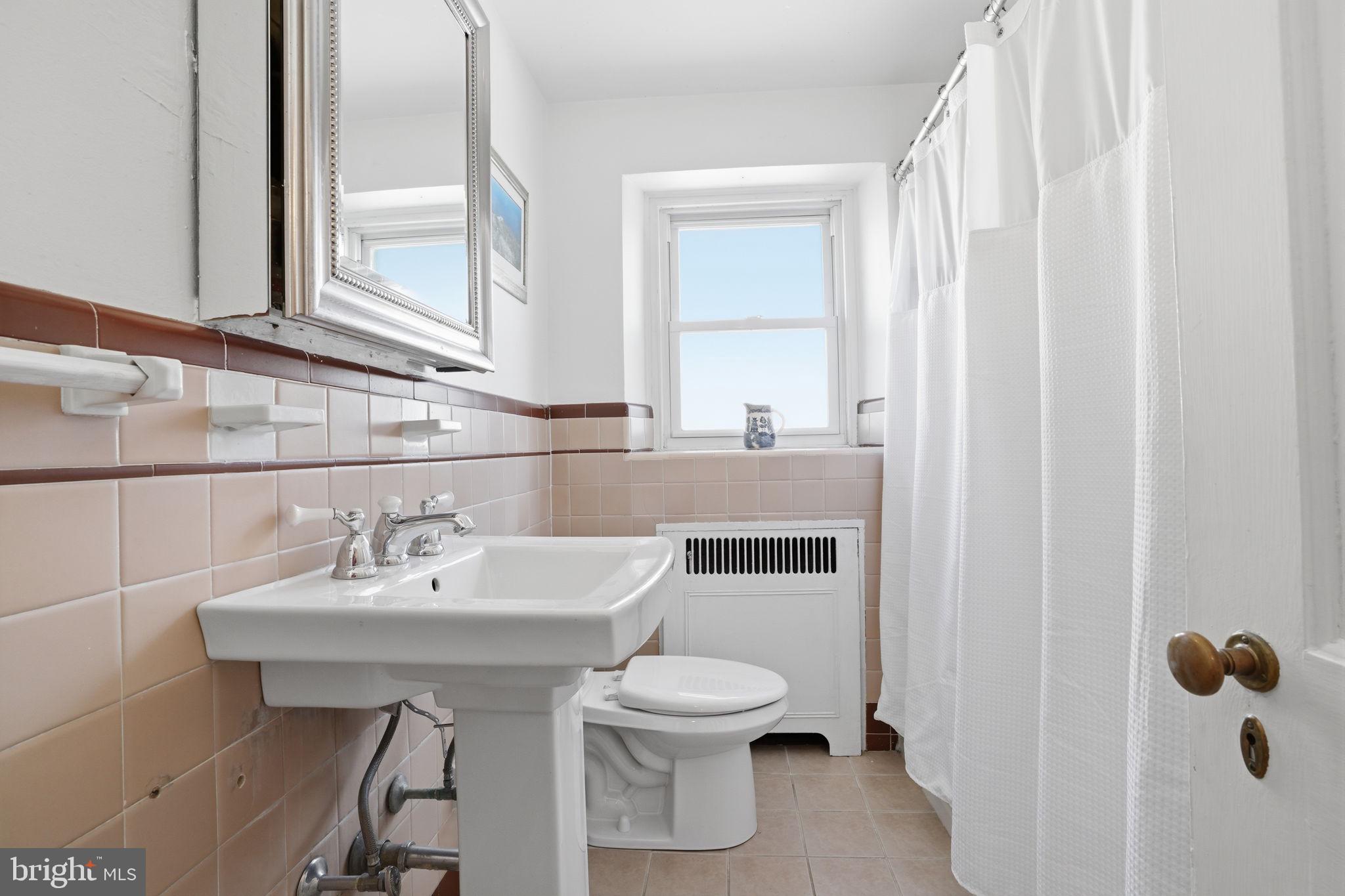 ELKINS PARK - Residential