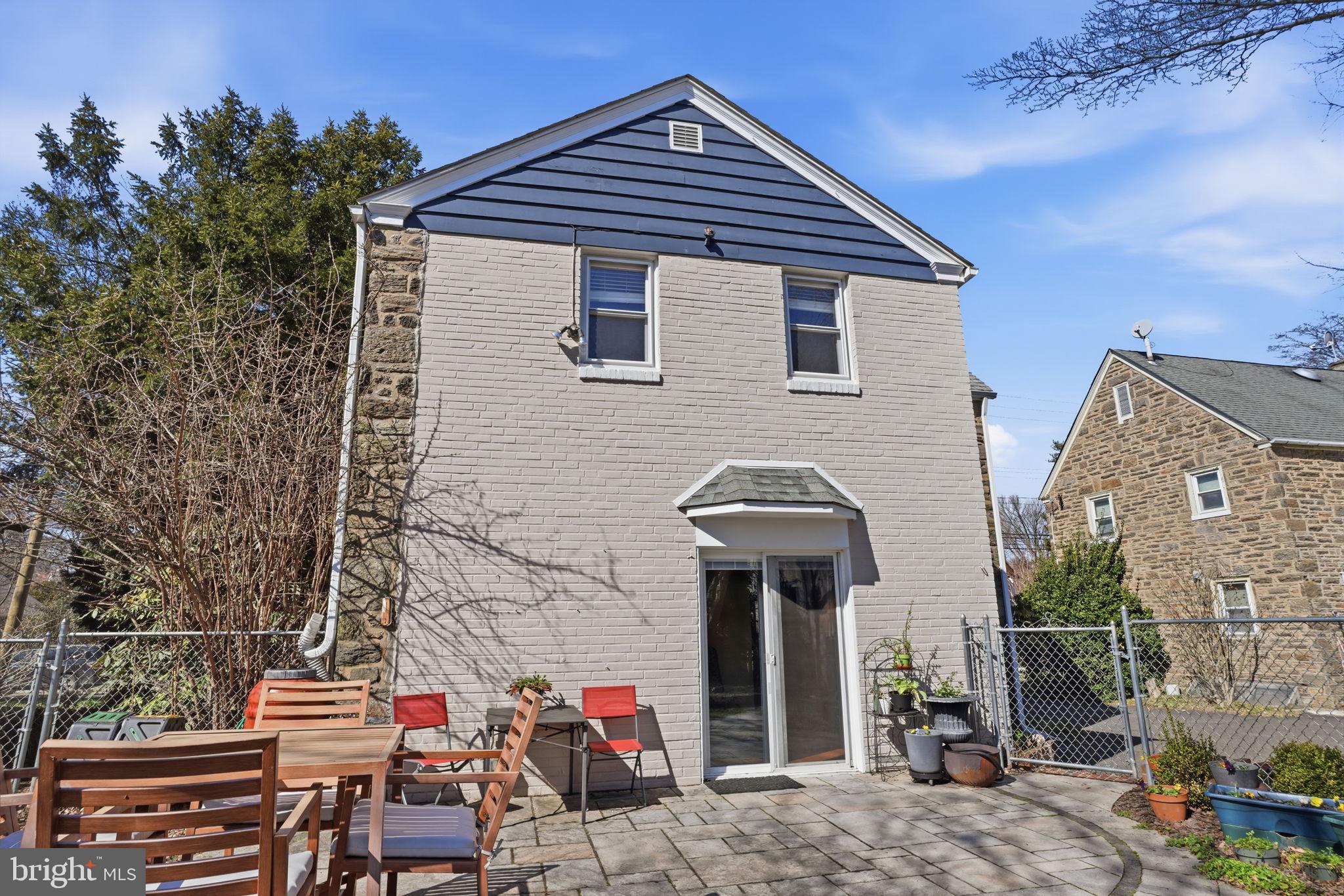 ELKINS PARK - Residential