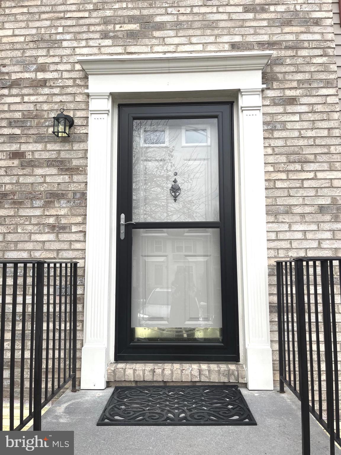 HUNTINGTON MEADOWS - Residential