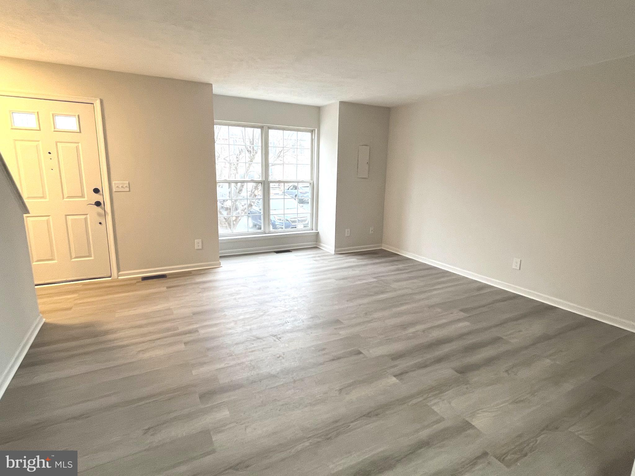 HUNTINGTON MEADOWS - Residential