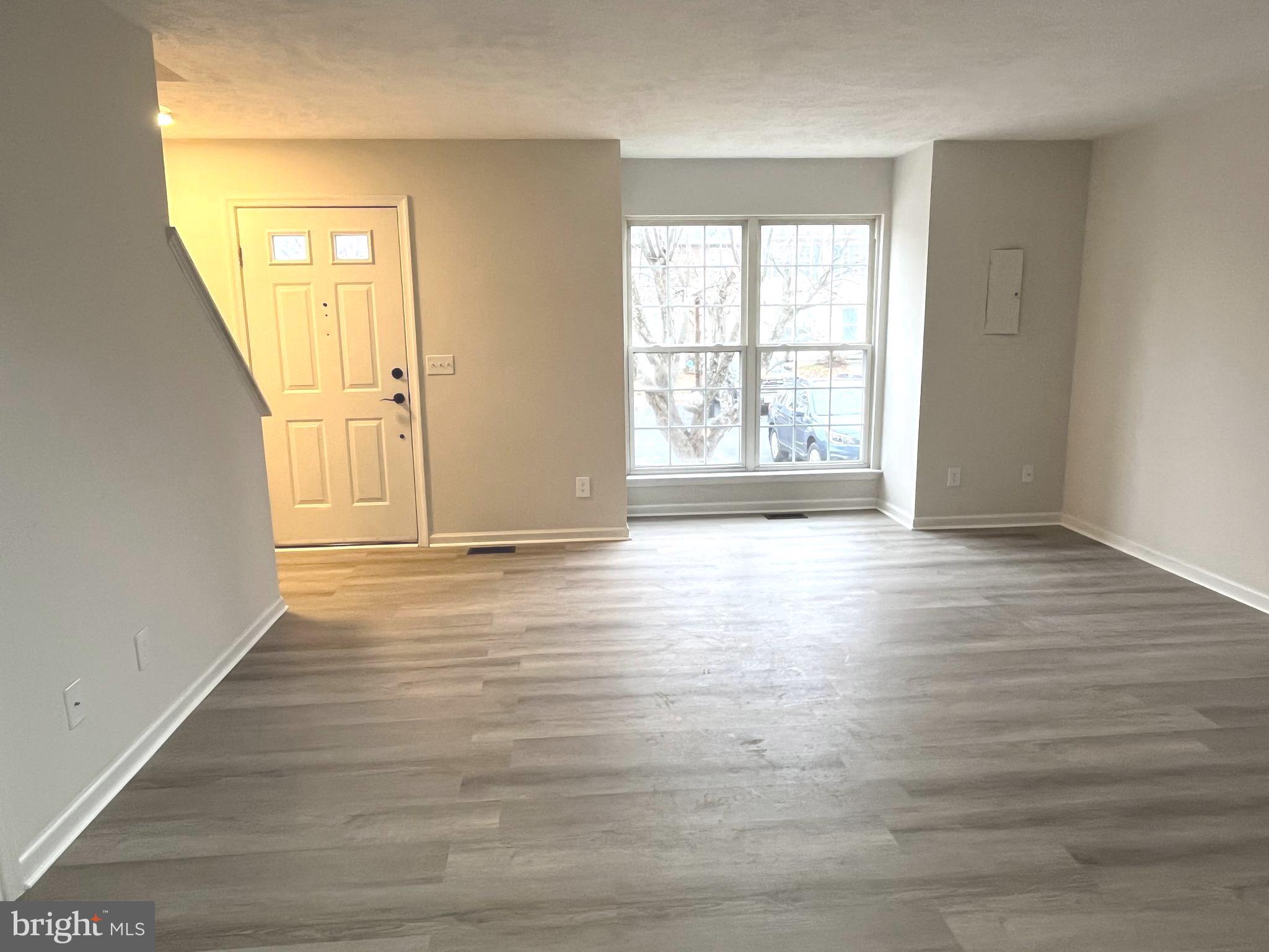 HUNTINGTON MEADOWS - Residential