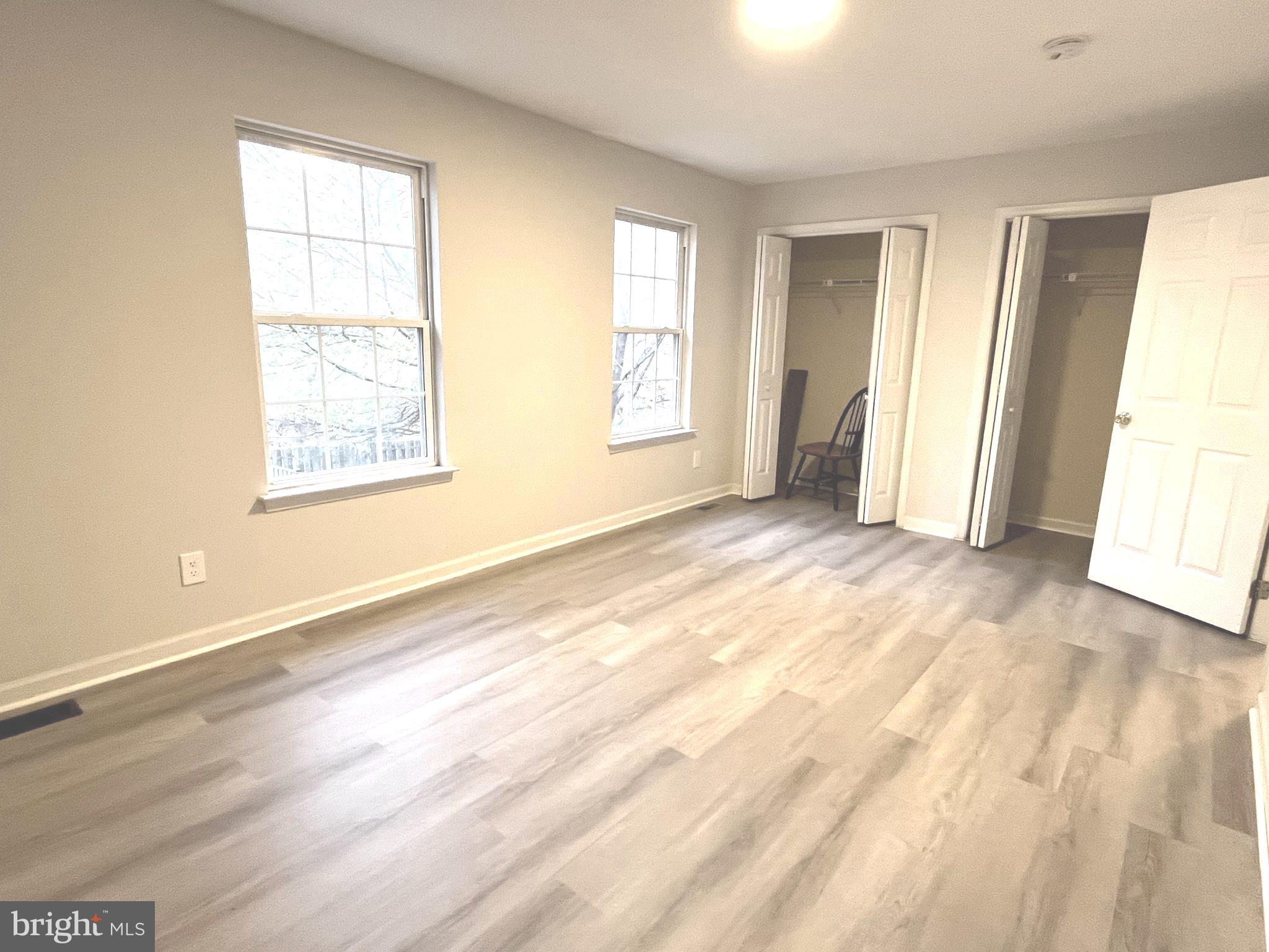 HUNTINGTON MEADOWS - Residential