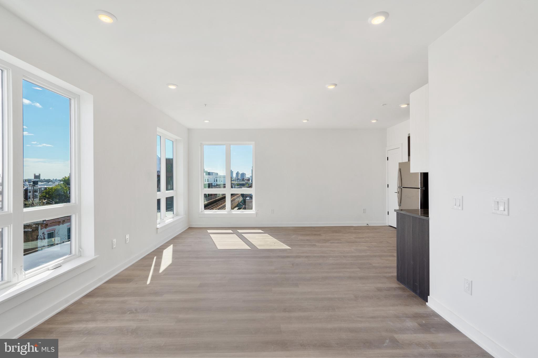 EAST KENSINGTON - Residential Lease