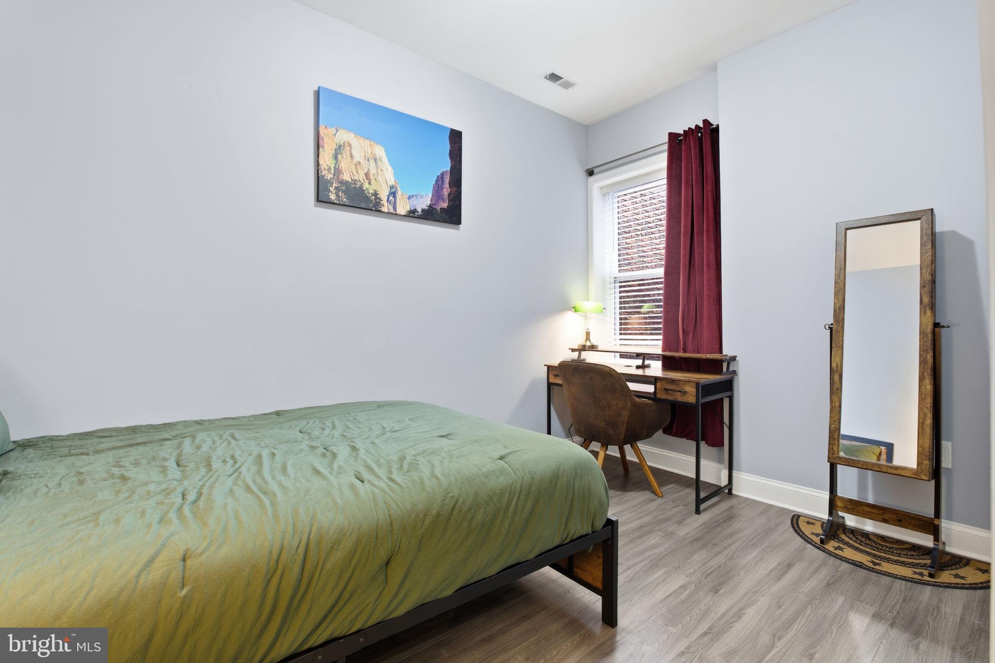 CHARLES VILLAGE - Residential