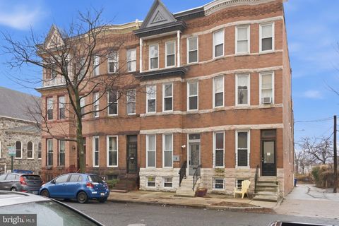 Townhouse For Sale - 5 E 27th Street<br/> BALTIMORE, MD 21218