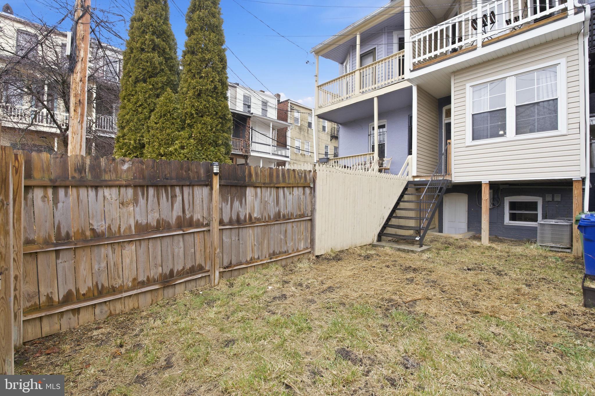 CHARLES VILLAGE - Residential