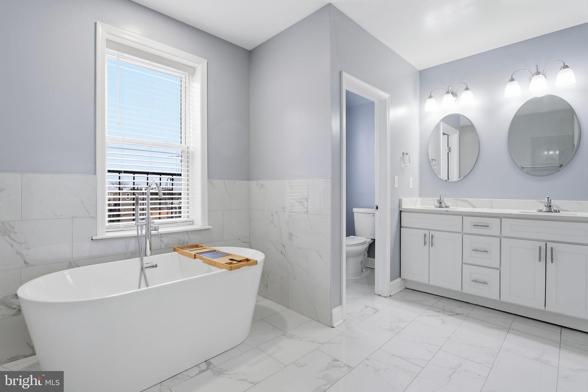 CHARLES VILLAGE - Residential