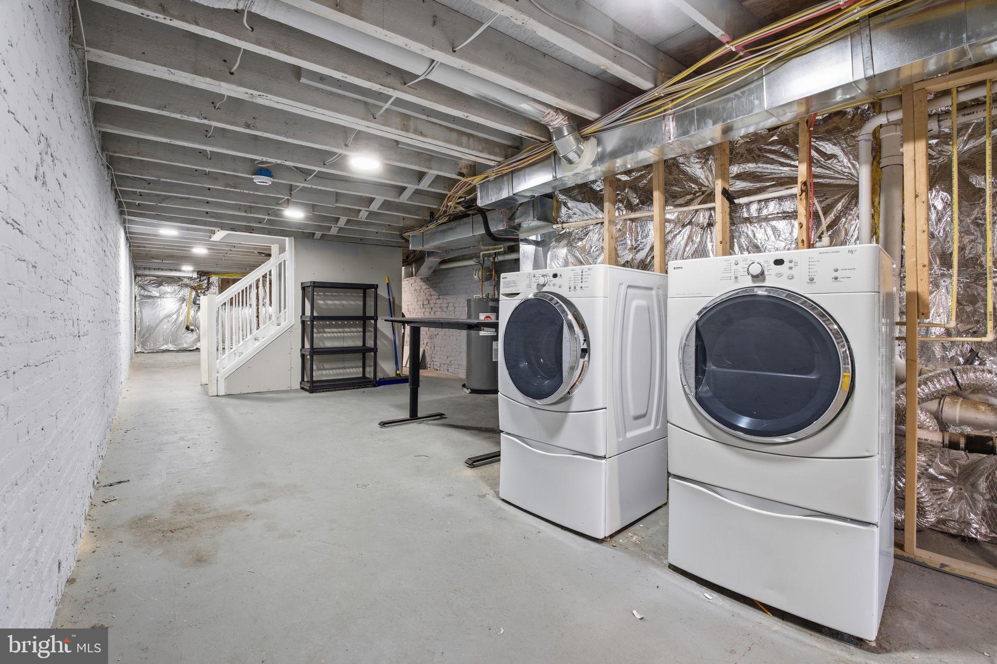 CHARLES VILLAGE - Residential