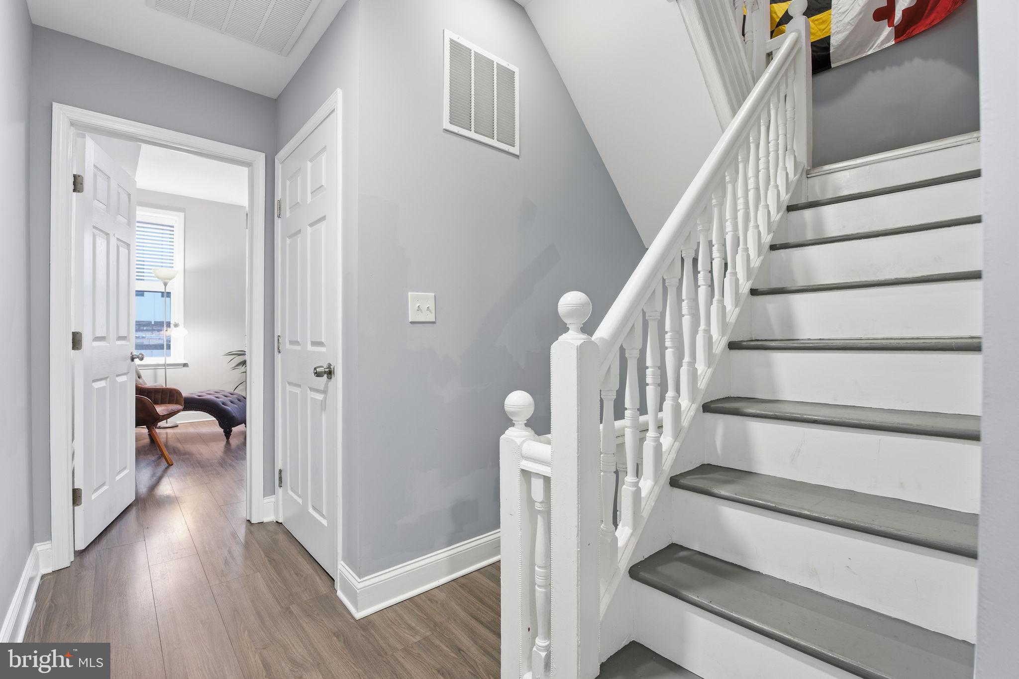 CHARLES VILLAGE - Residential