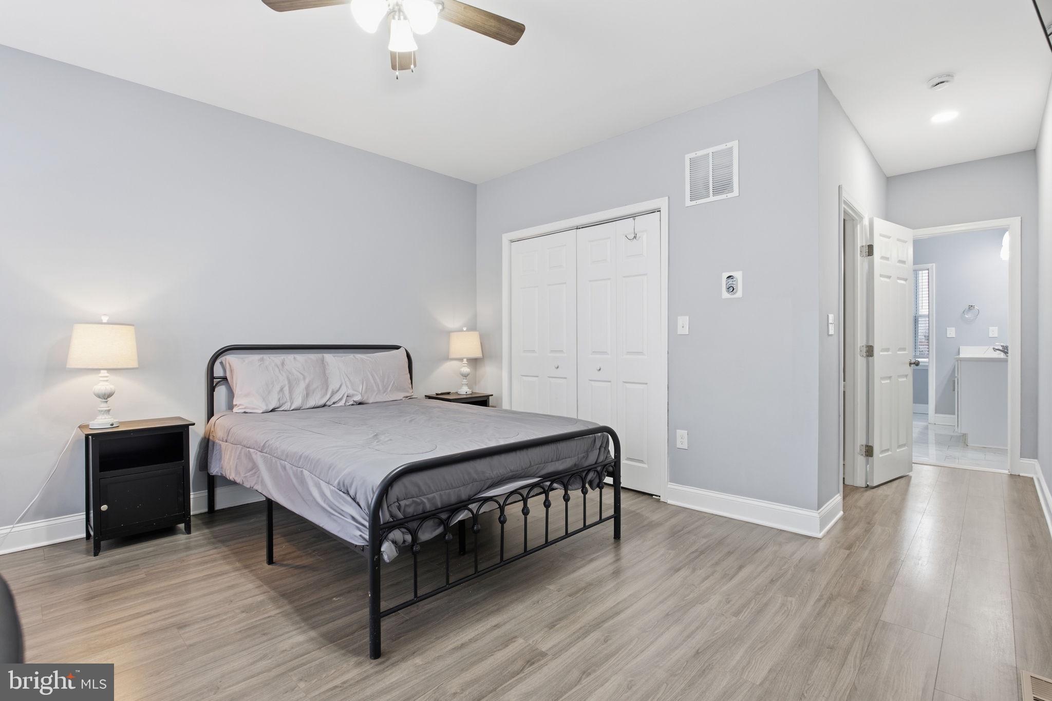 CHARLES VILLAGE - Residential