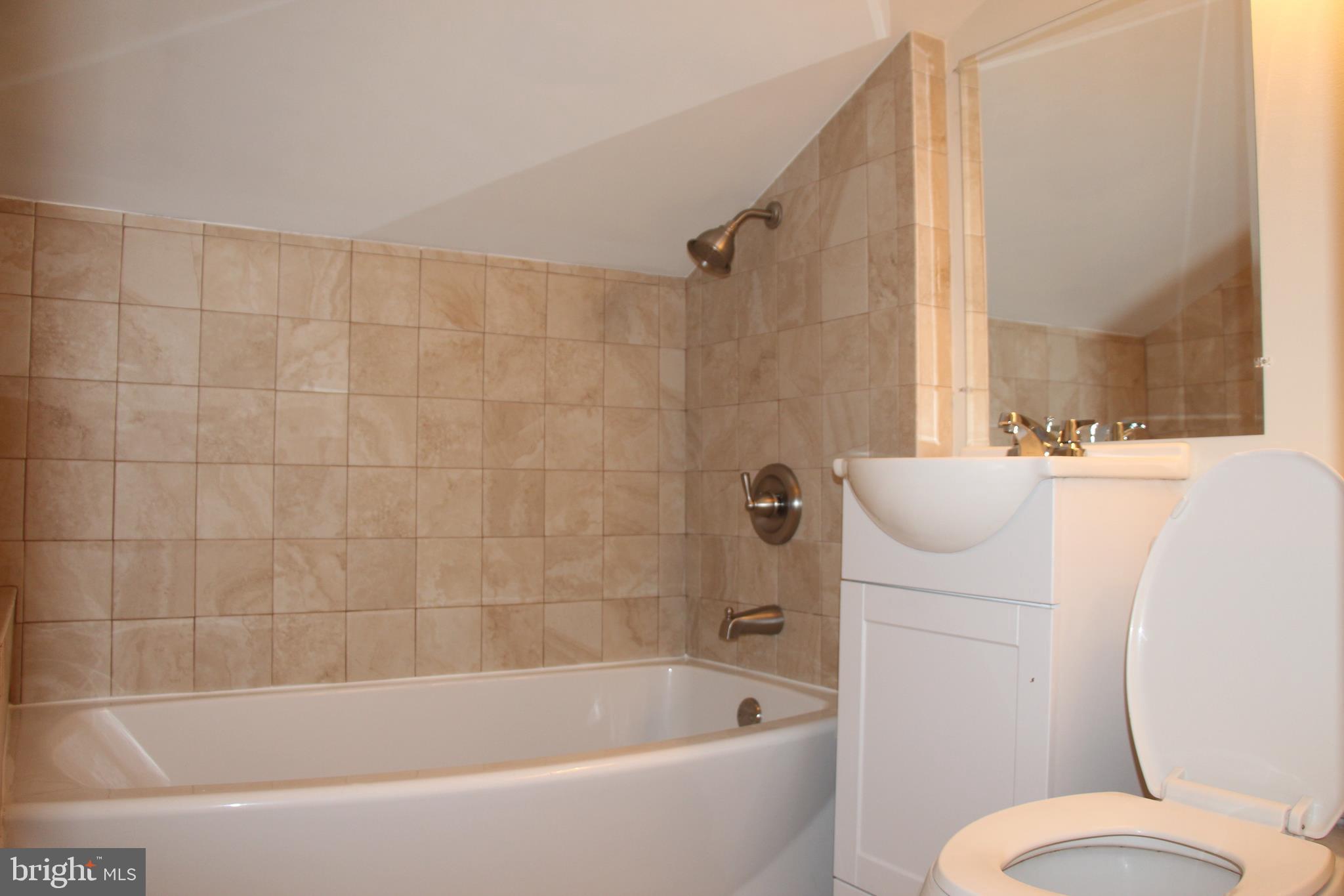 SUGARLAND RUN - Residential