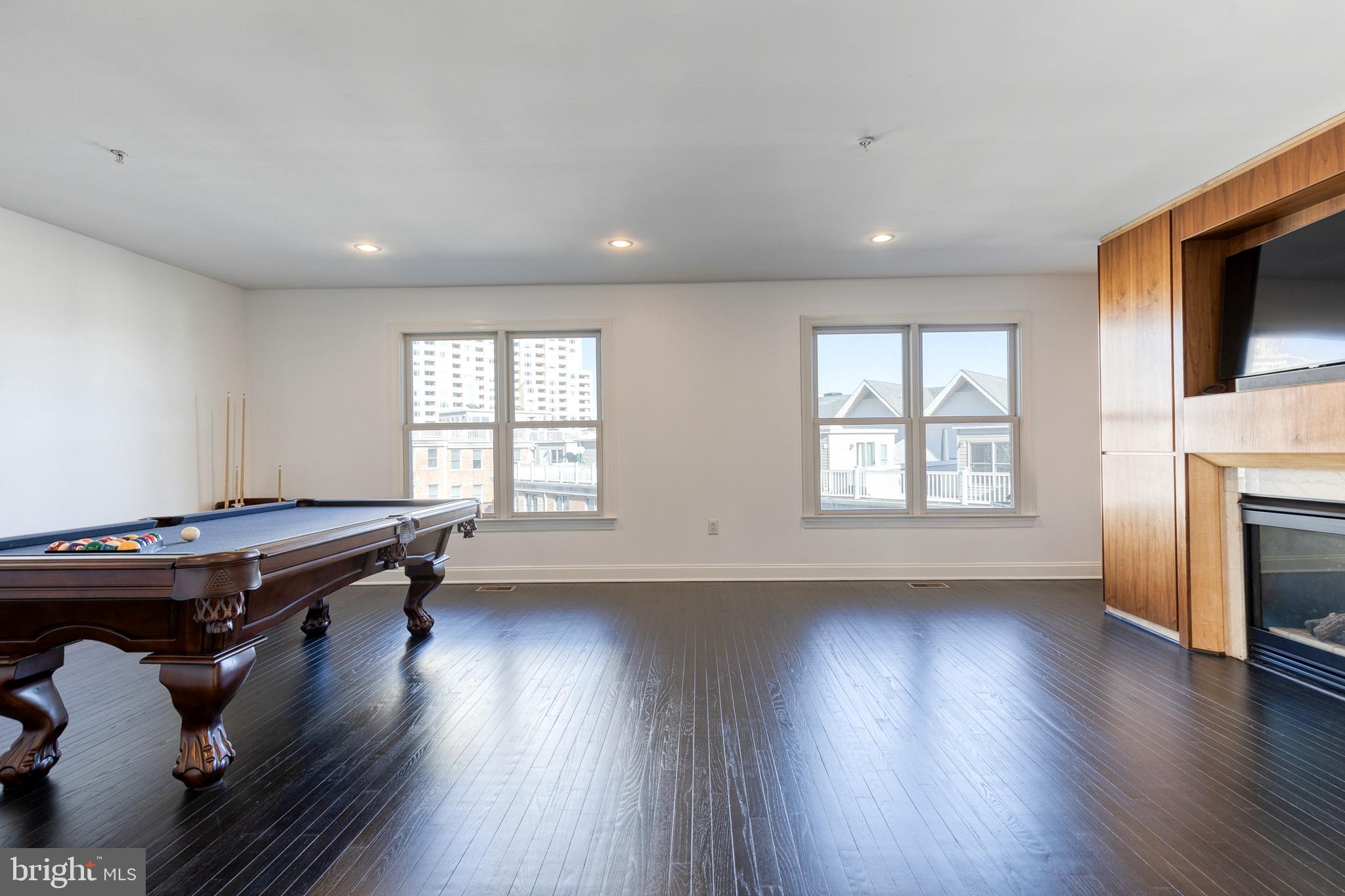 HARBORVIEW - Residential