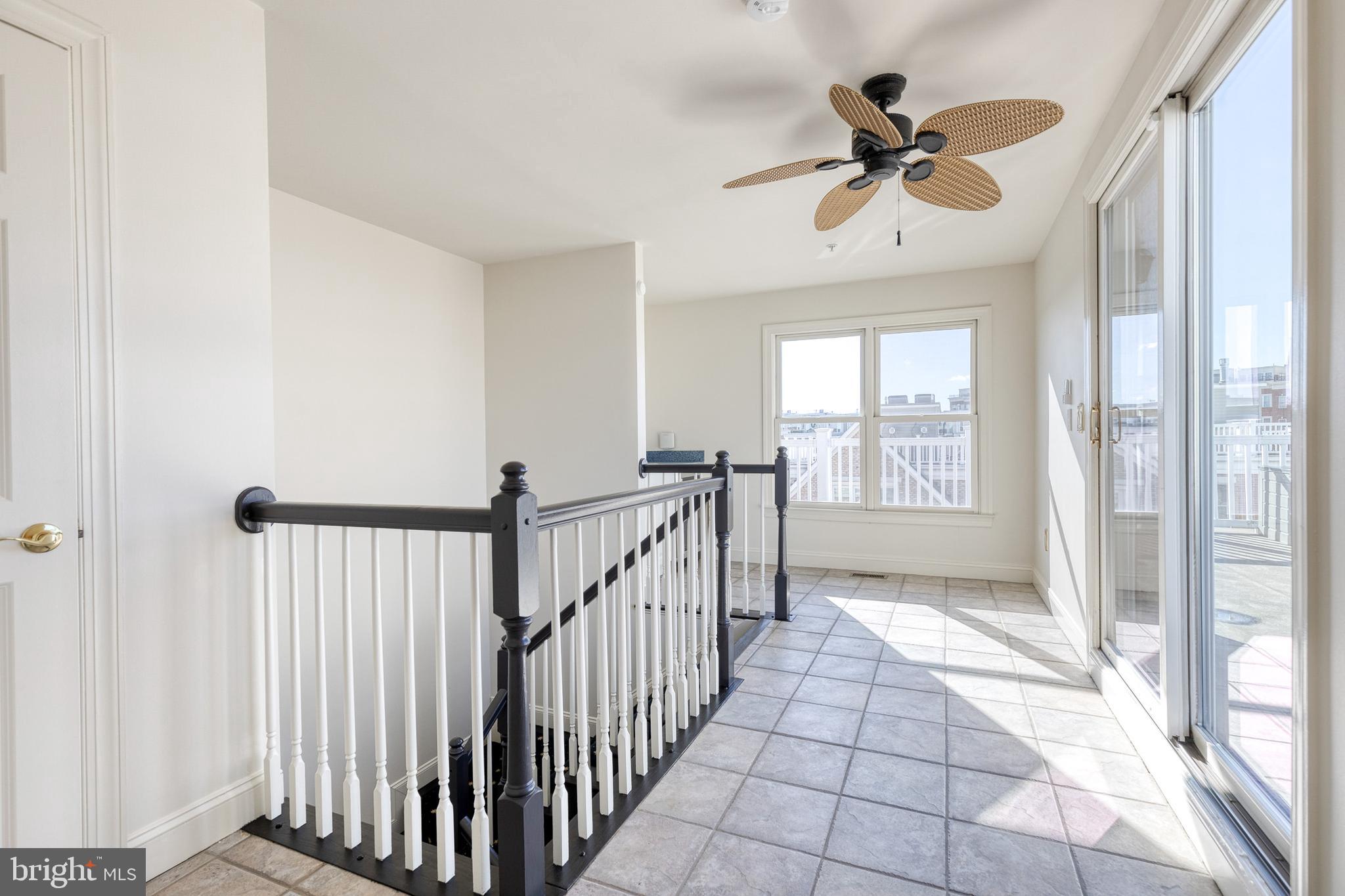 HARBORVIEW - Residential
