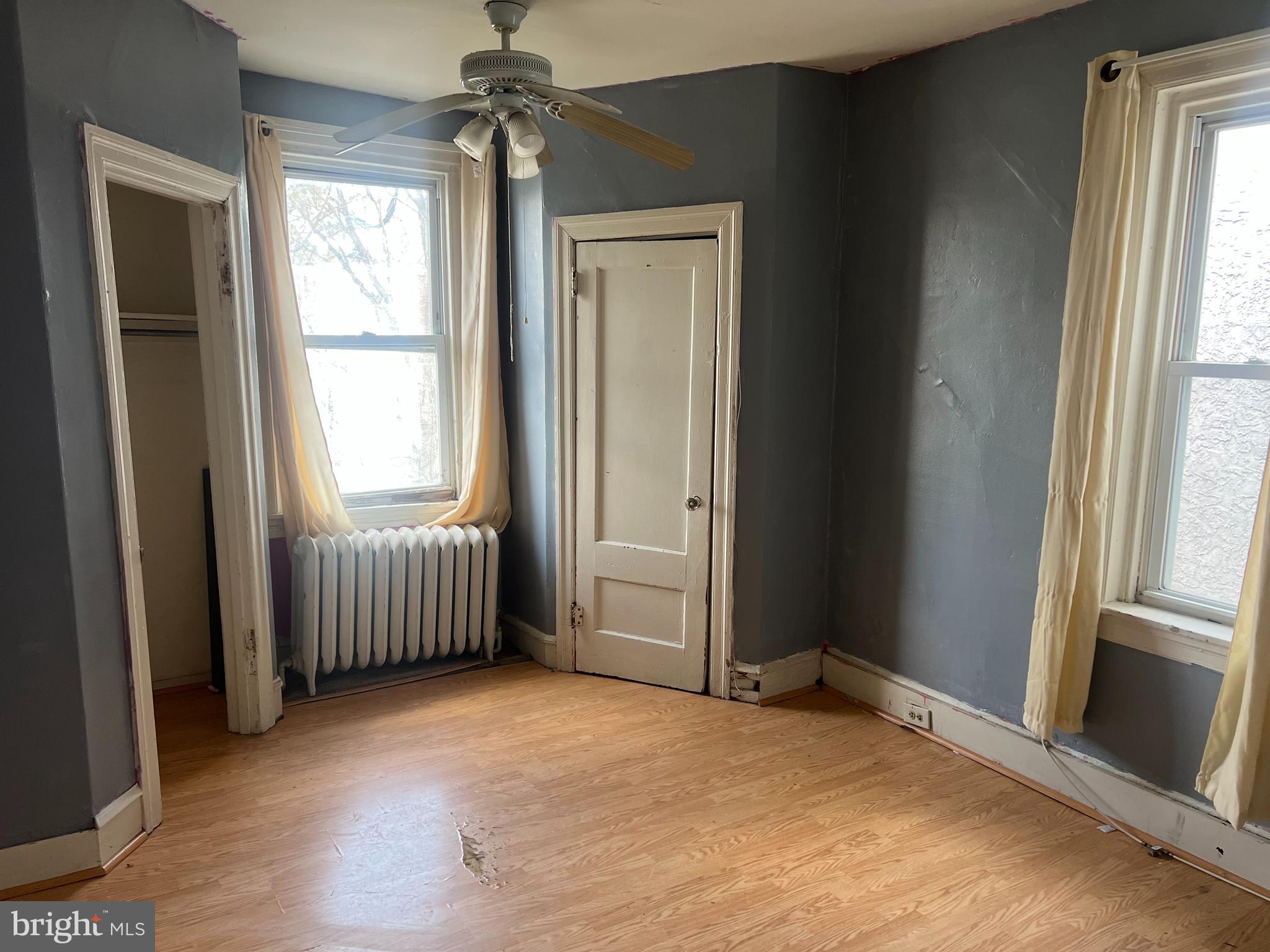 WEST OAK LANE - Residential