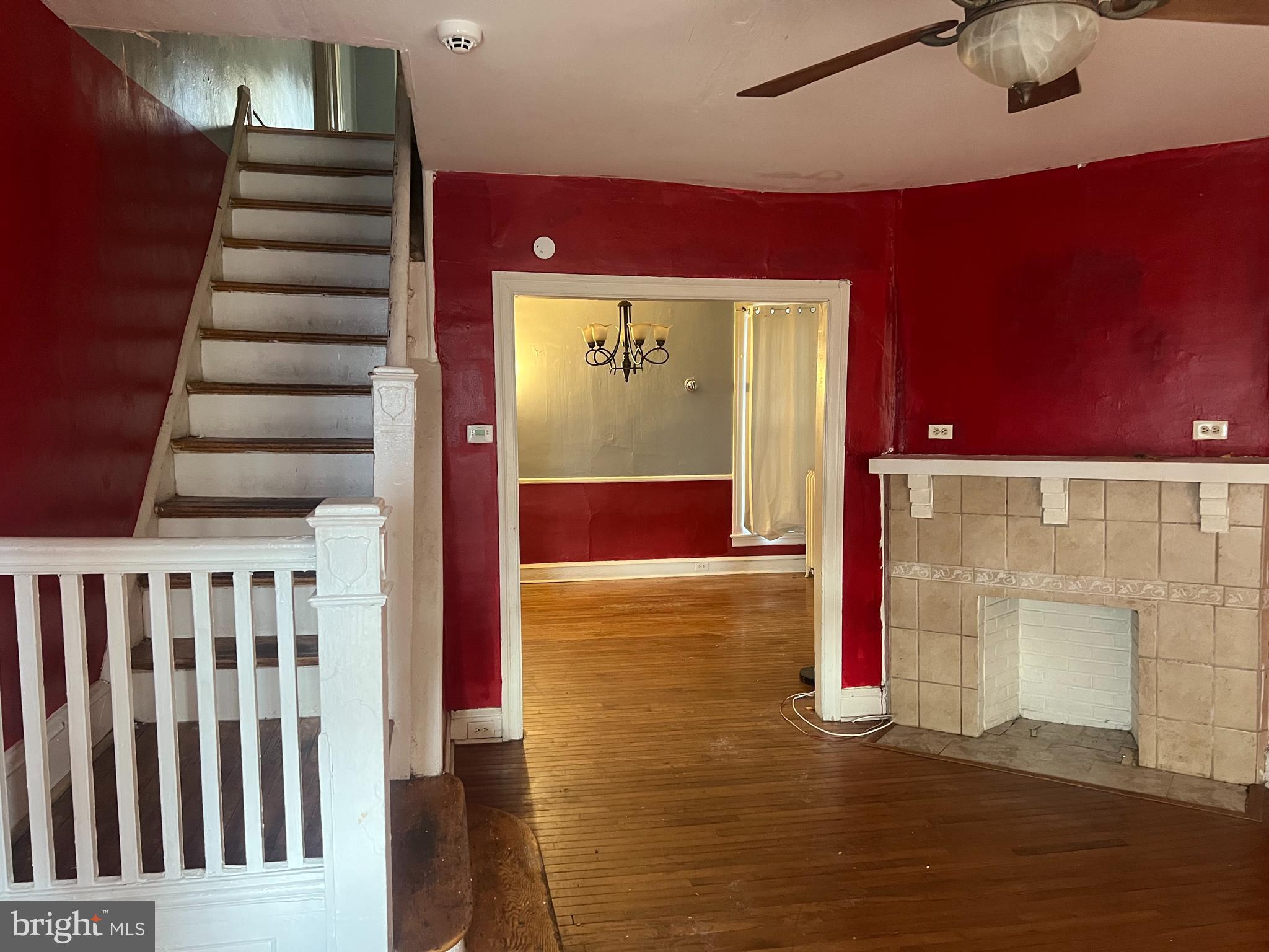 WEST OAK LANE - Residential