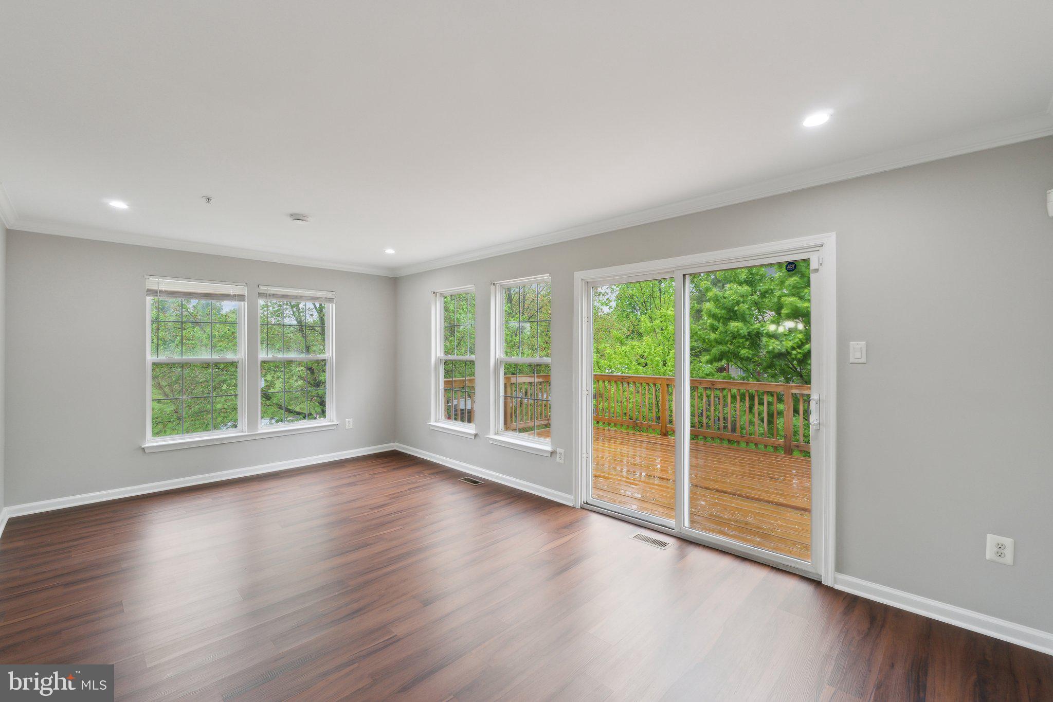 OATLAND FARM - Residential Lease