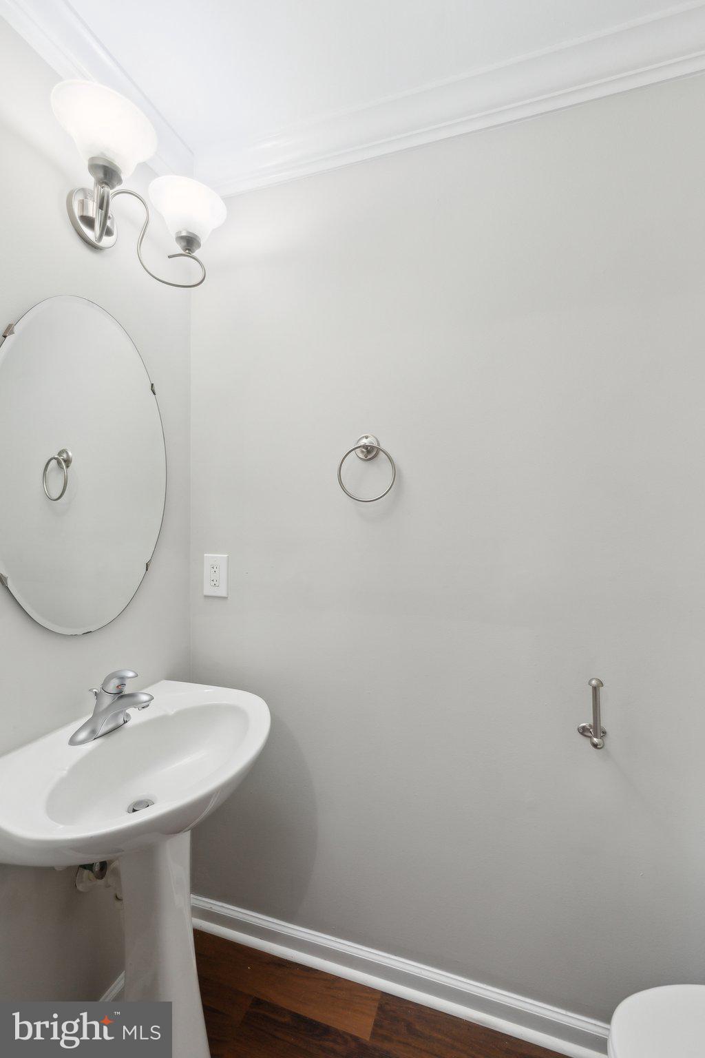 OATLAND FARM - Residential Lease