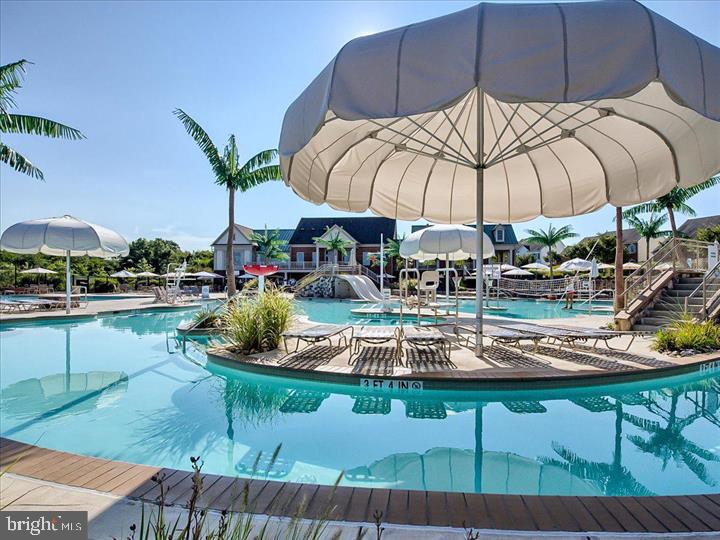 VILLAGES OF URBANA - Residential Lease