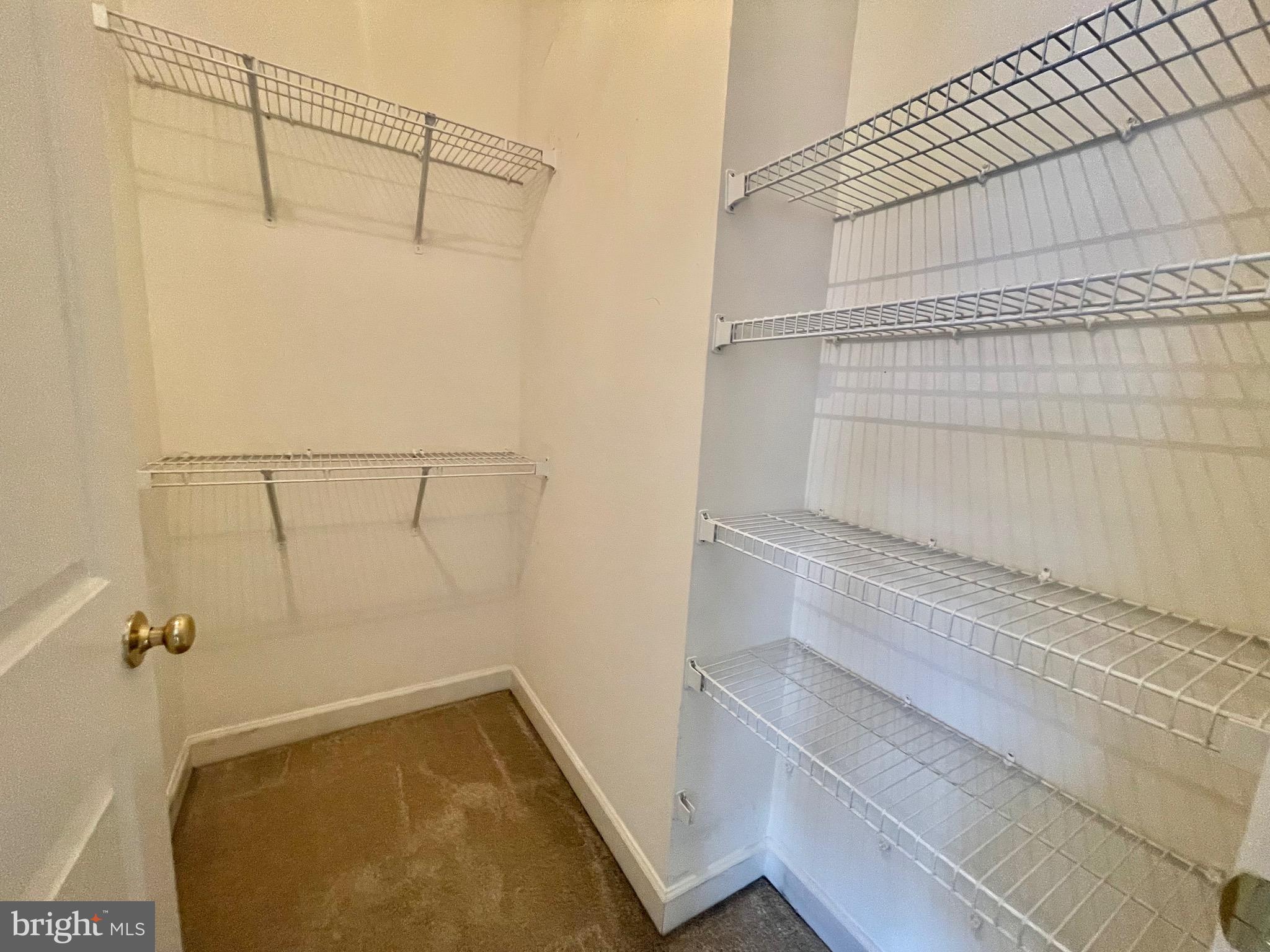 VILLAGES OF URBANA - Residential Lease