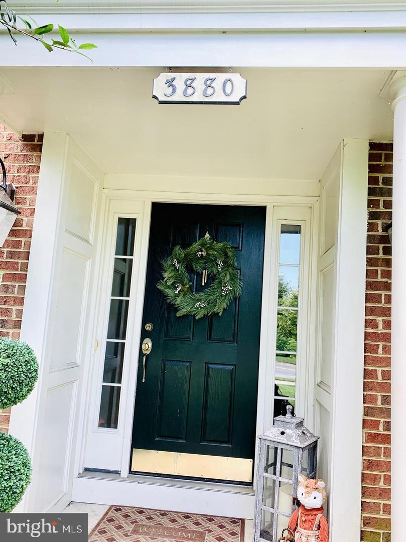 VILLAGES OF URBANA - Residential Lease