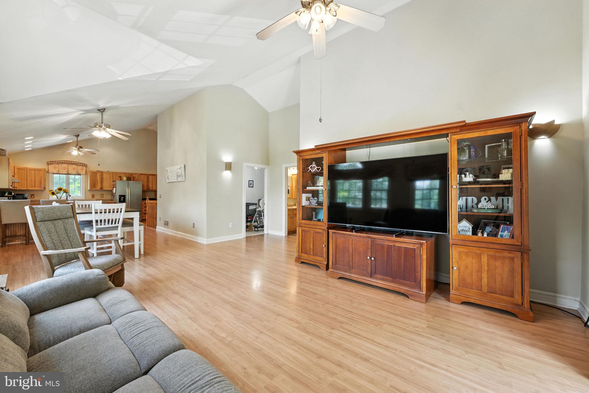 1047 YORKLYN ROAD