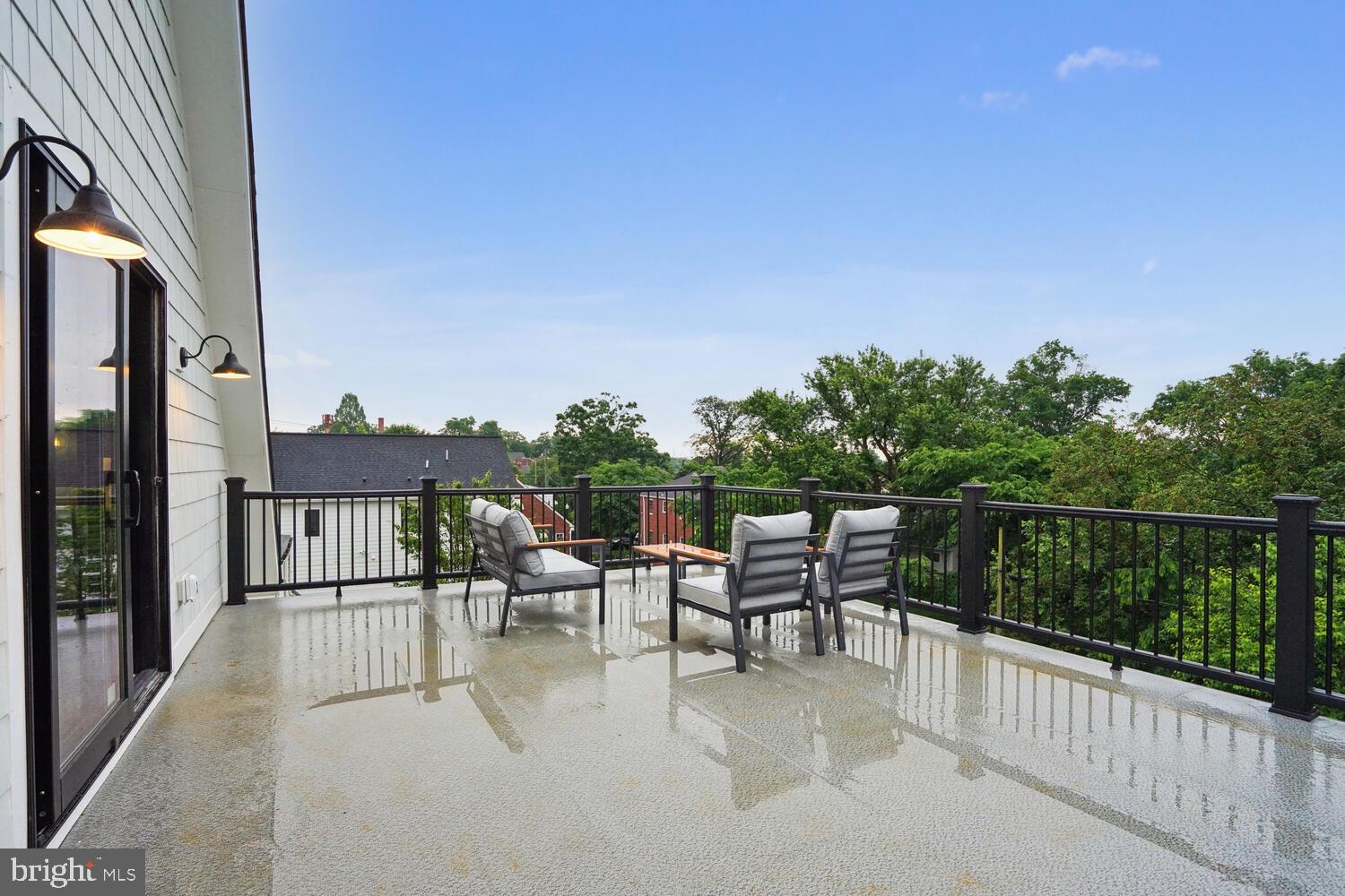 LYON PARK - Residential