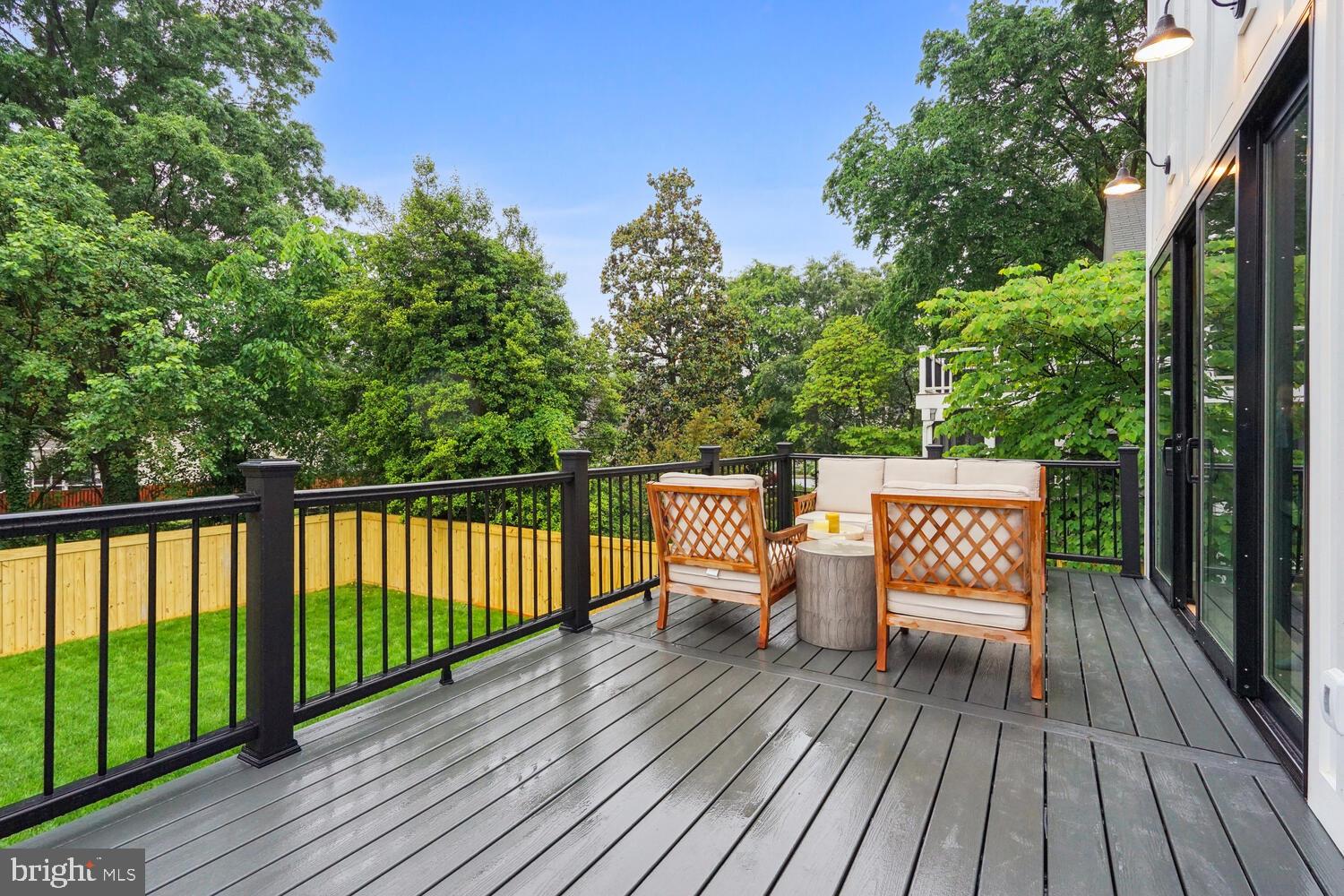 LYON PARK - Residential