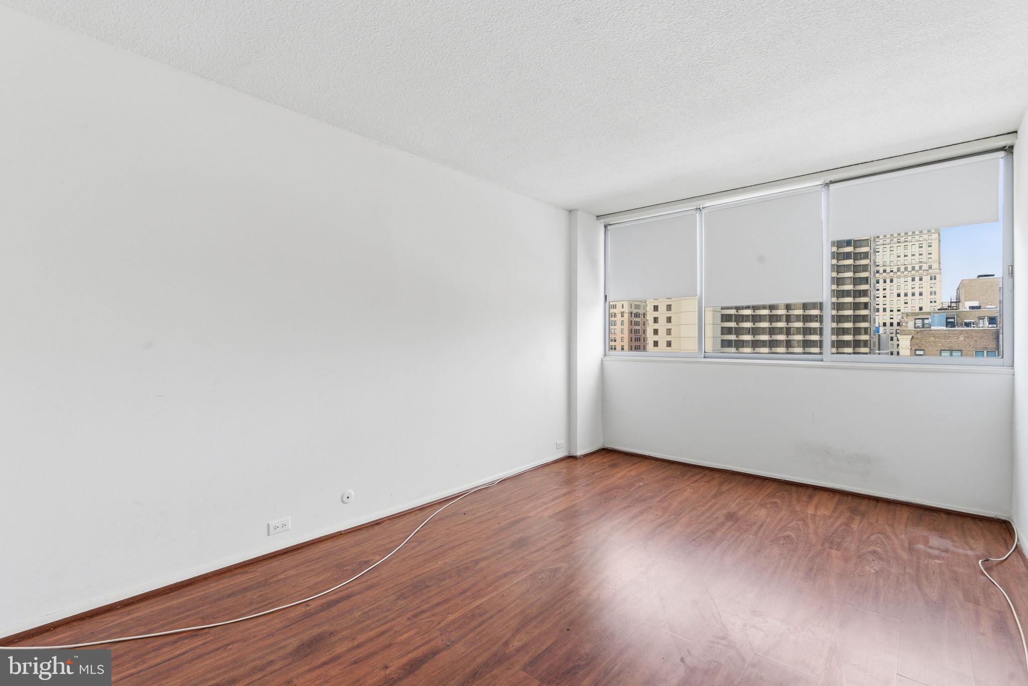 WASHINGTON SQ WEST - Residential