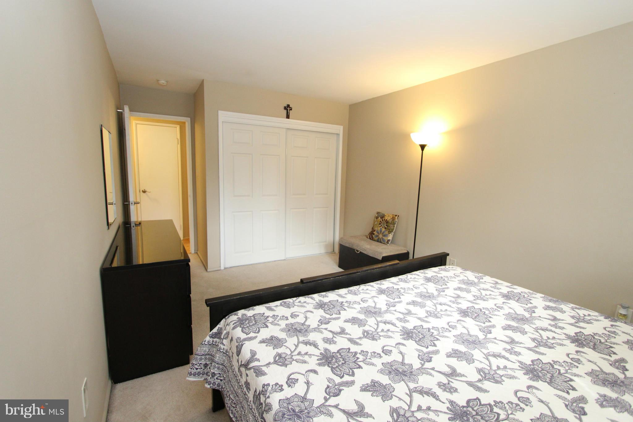 TWENTY-ONE - Residential