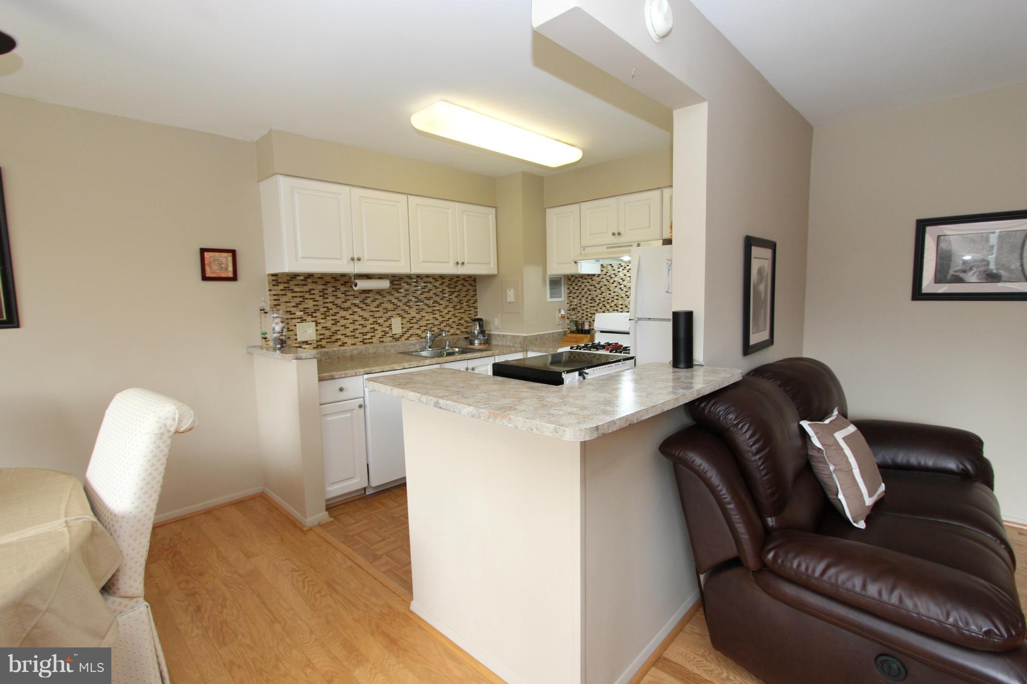 TWENTY-ONE - Residential