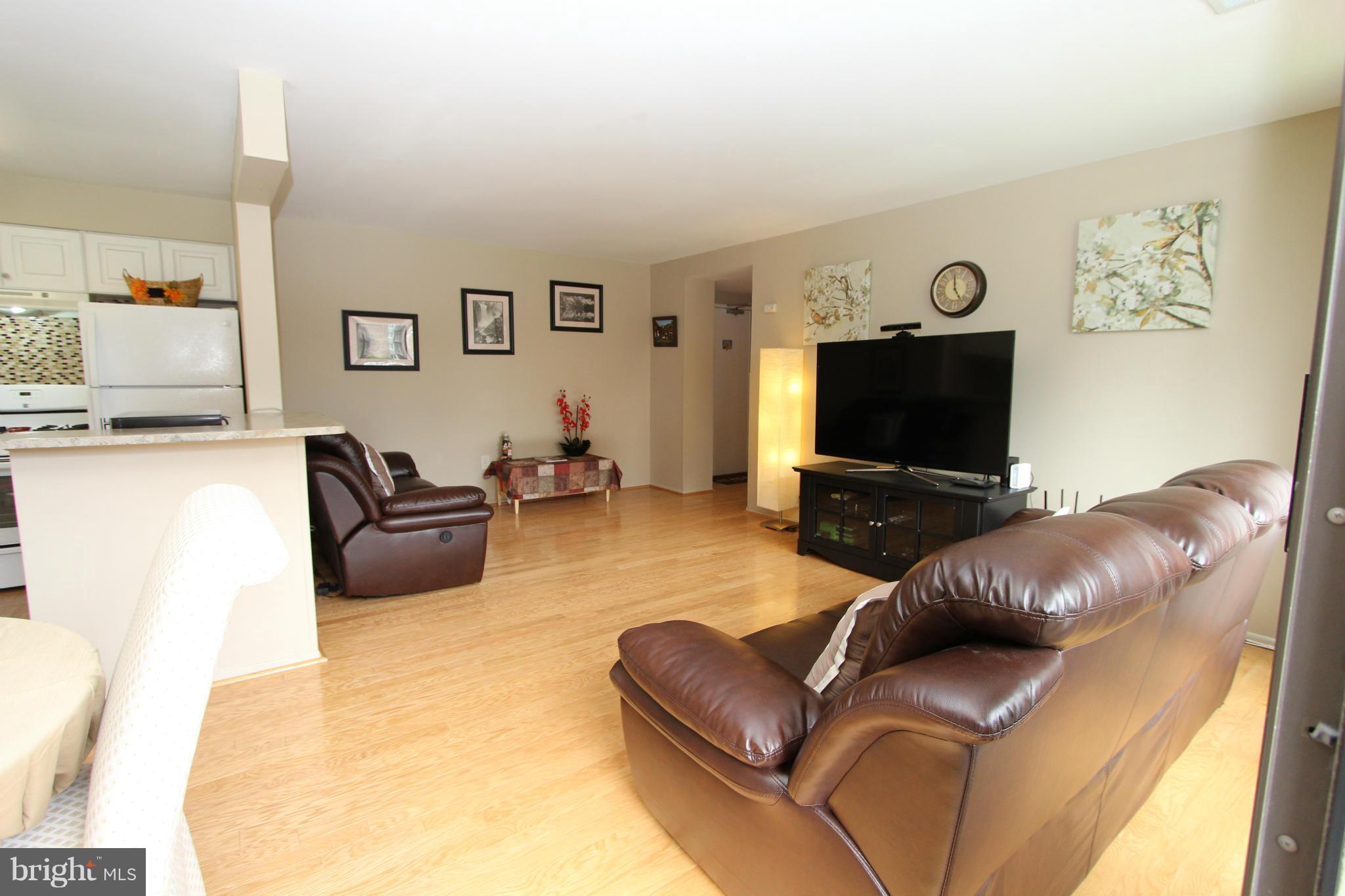 TWENTY-ONE - Residential