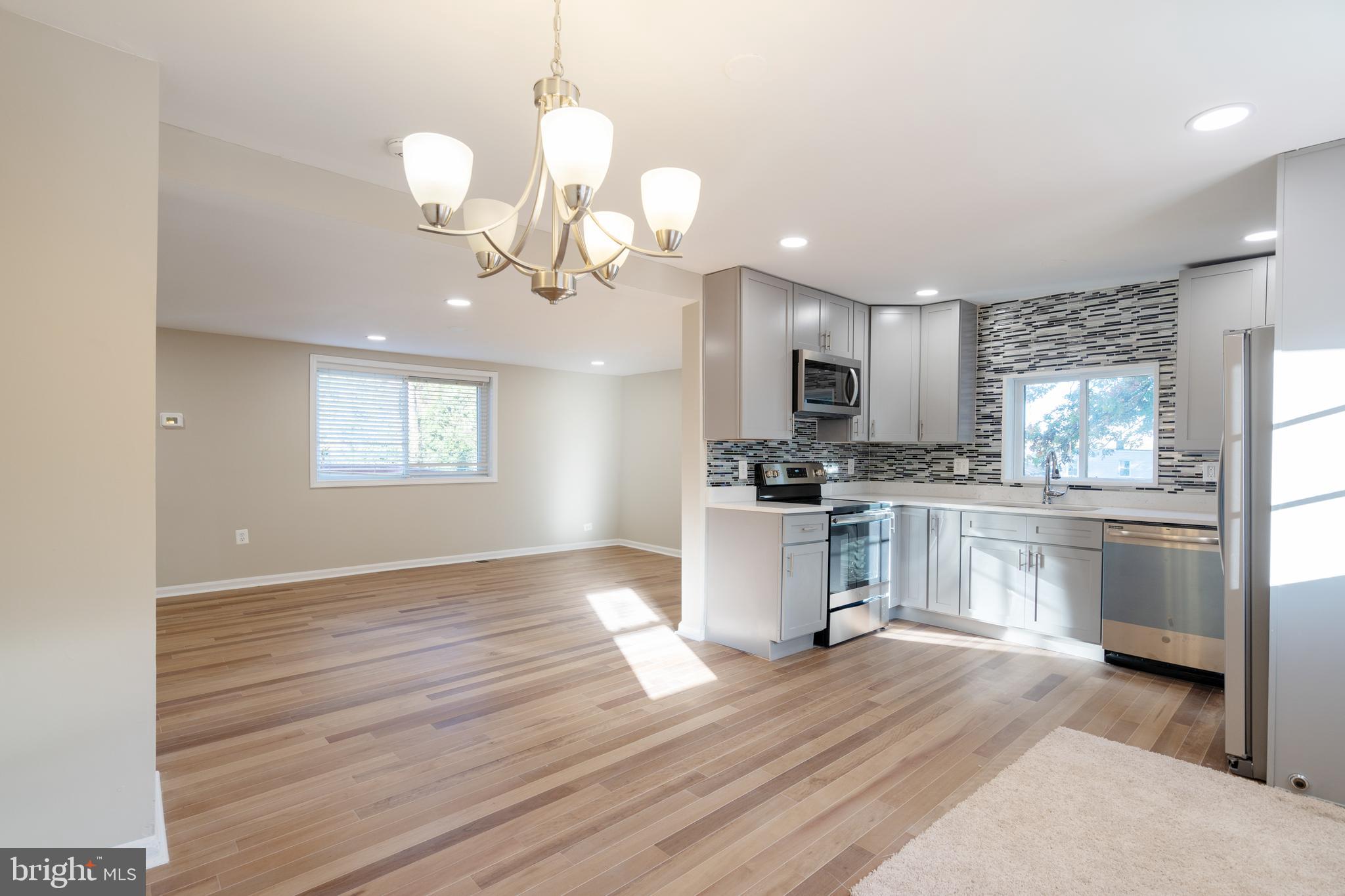 BALTIMORE HIGHLANDS - Residential