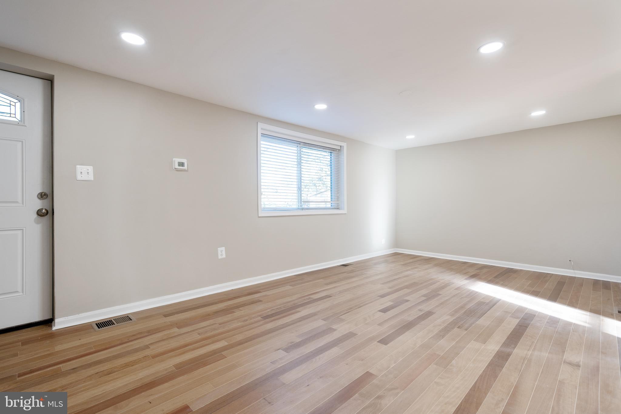 BALTIMORE HIGHLANDS - Residential