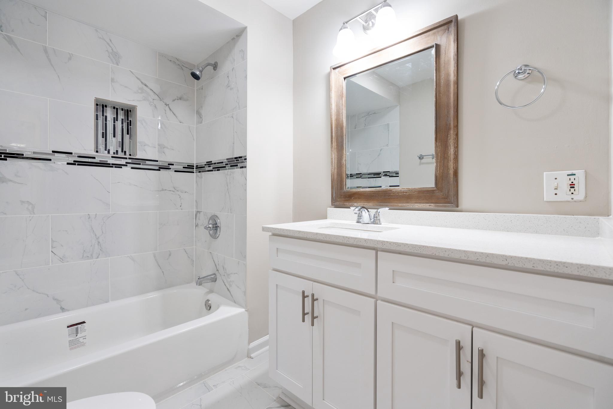 BALTIMORE HIGHLANDS - Residential