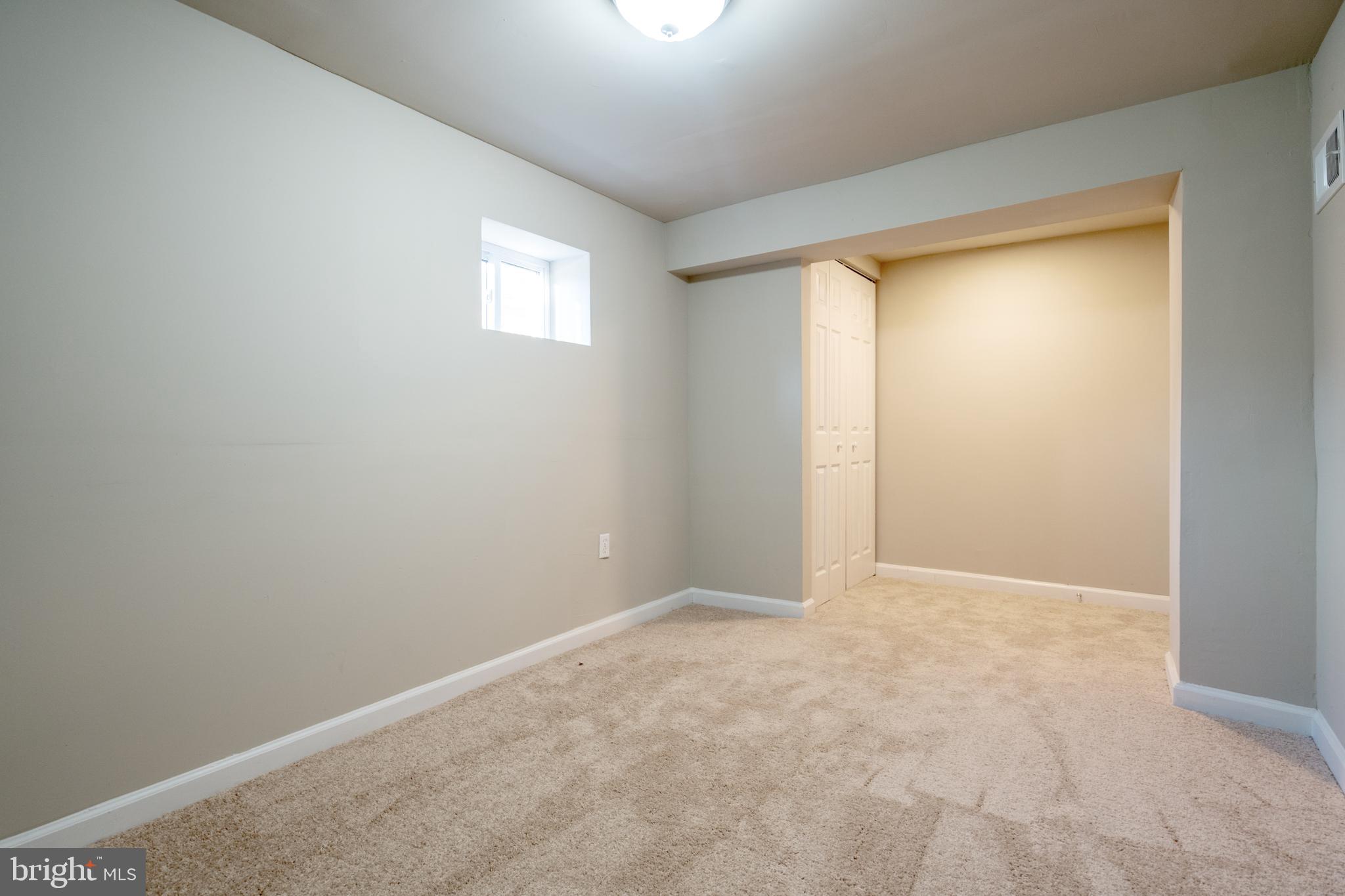 BALTIMORE HIGHLANDS - Residential