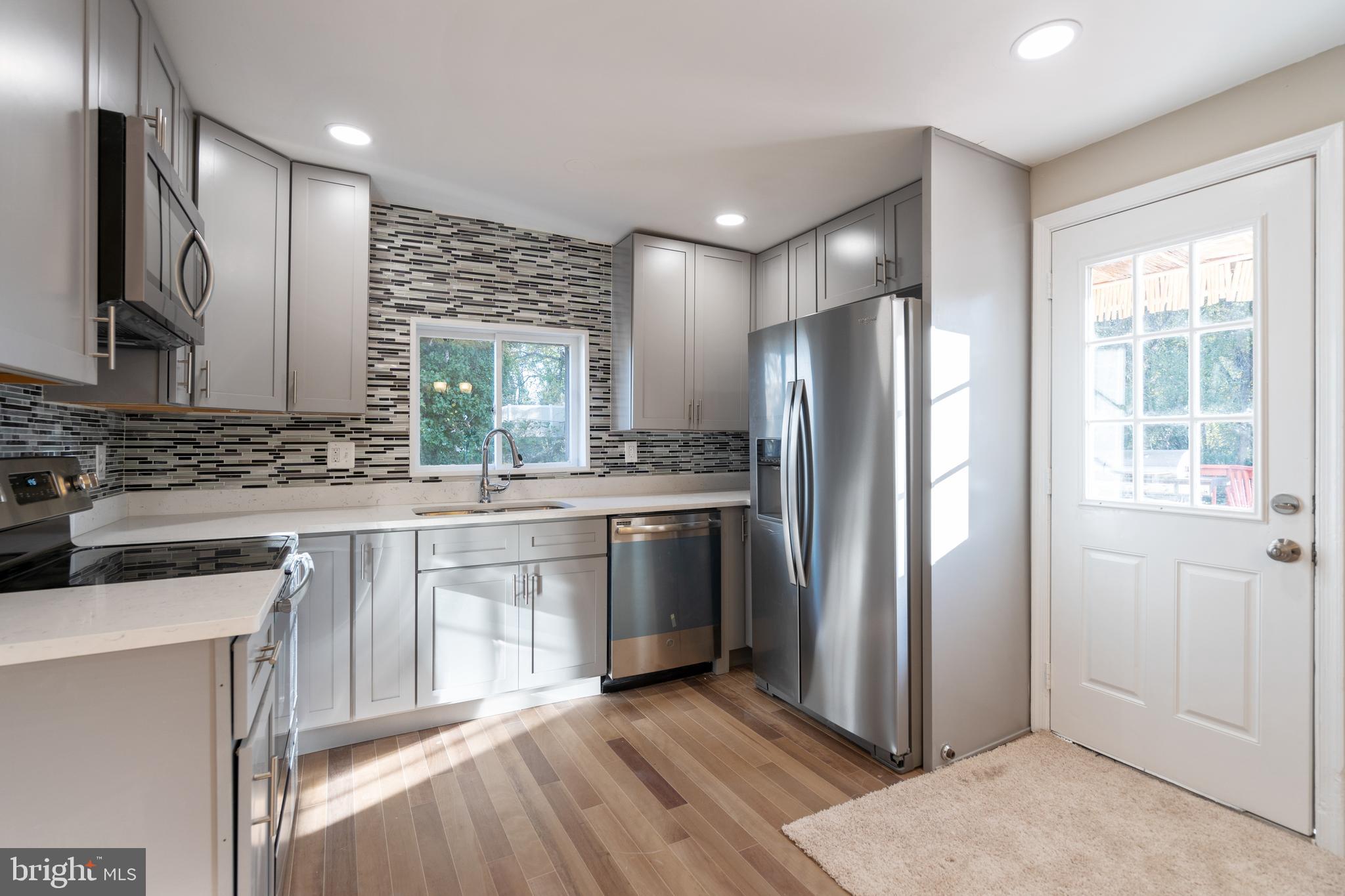 BALTIMORE HIGHLANDS - Residential