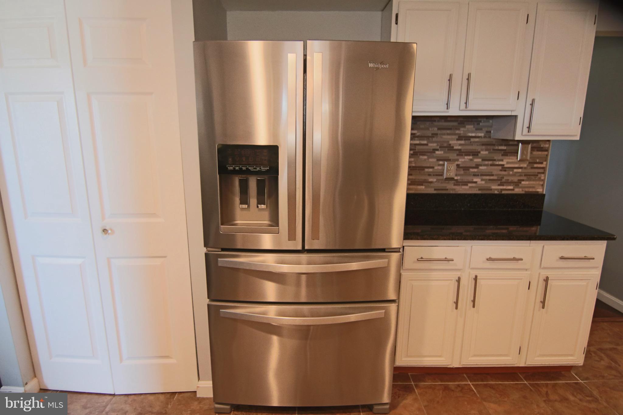 THE PROVINCES - Residential