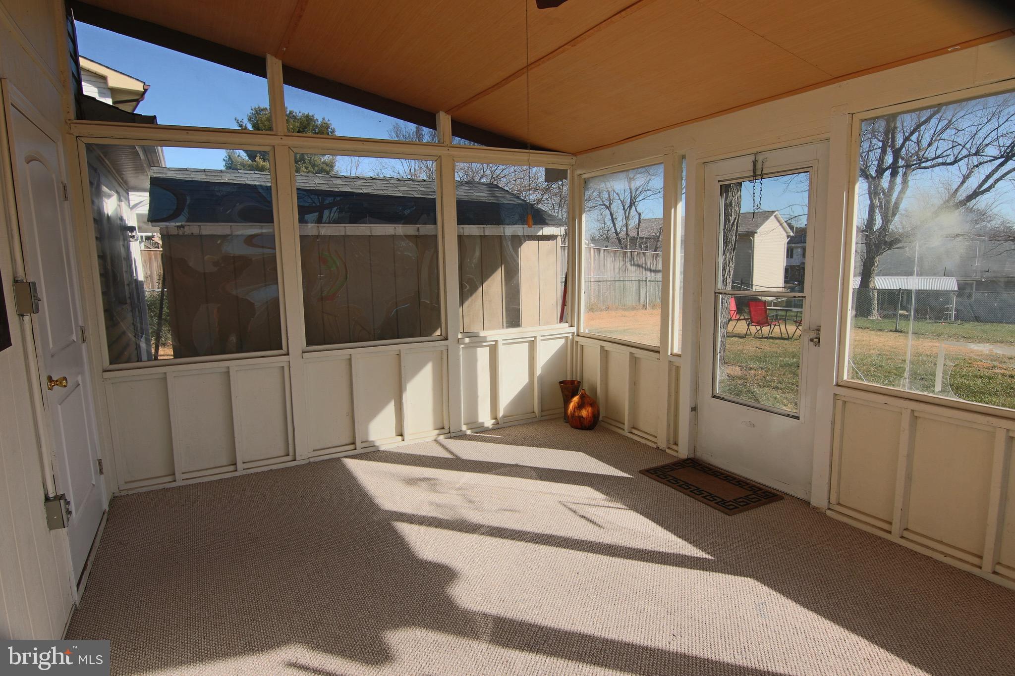 THE PROVINCES - Residential