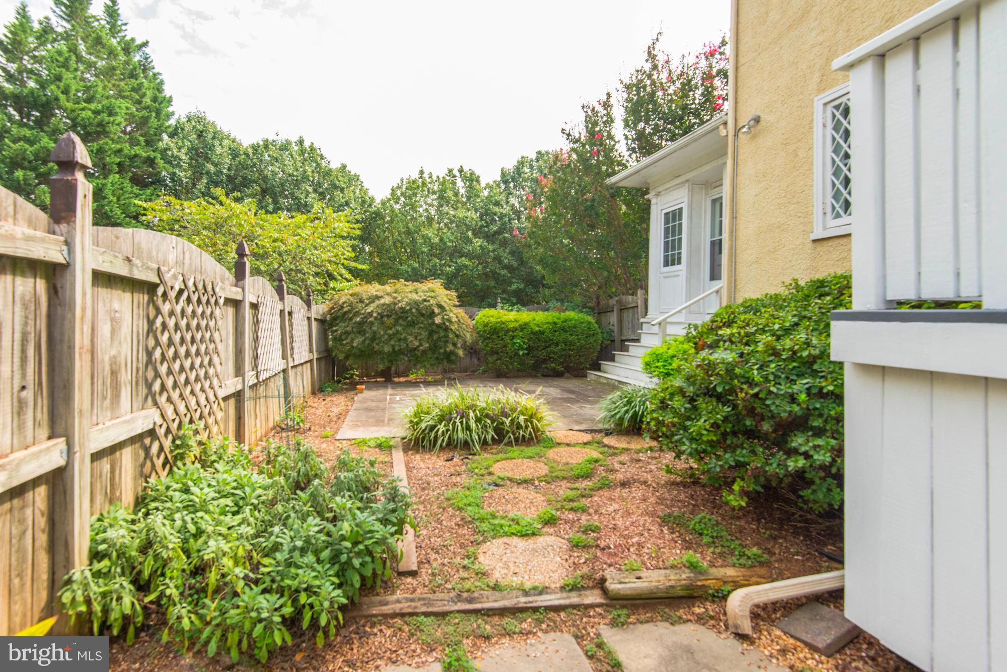 CHEVY CHASE - Residential Lease