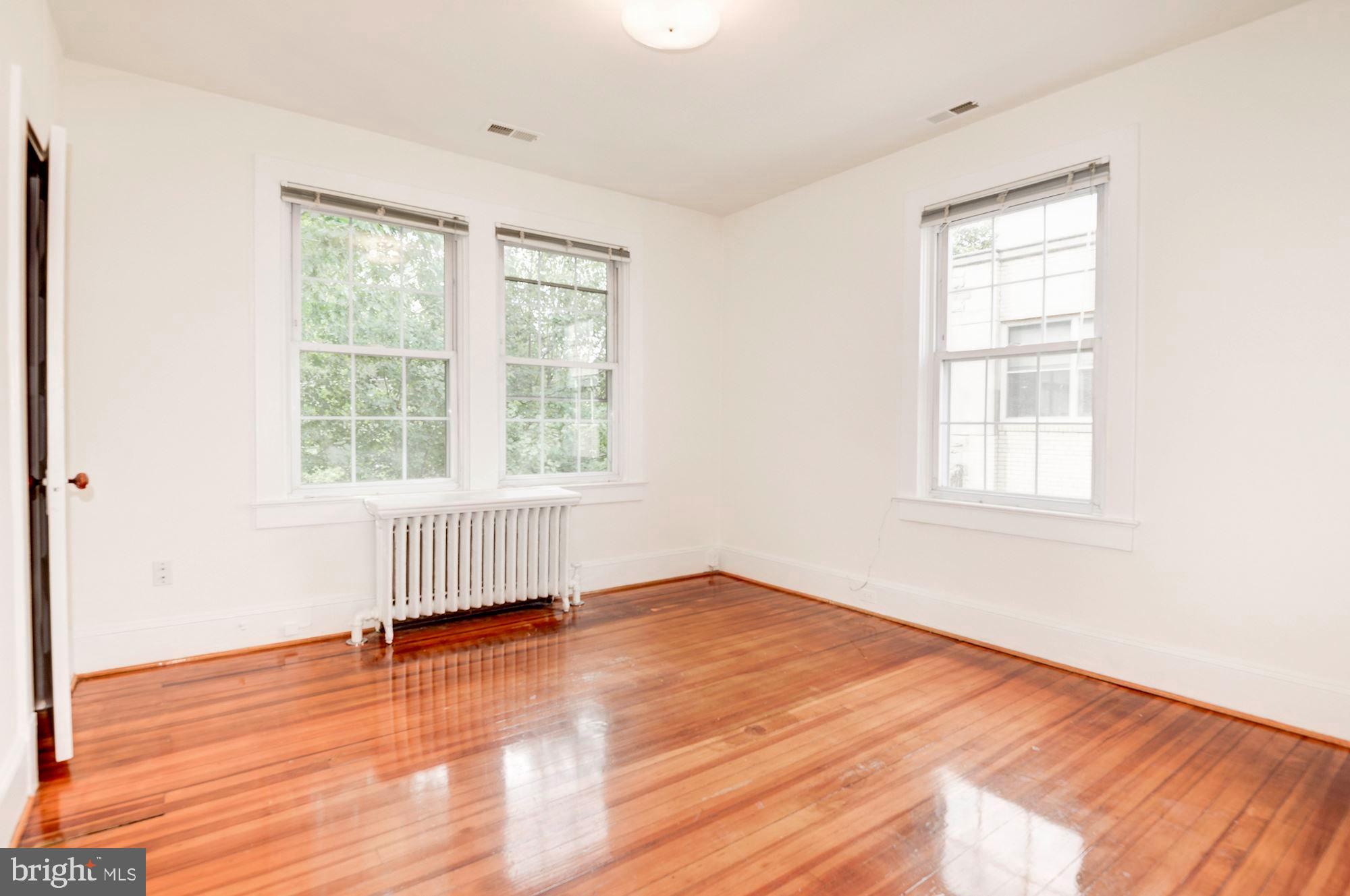 CHEVY CHASE - Residential Lease