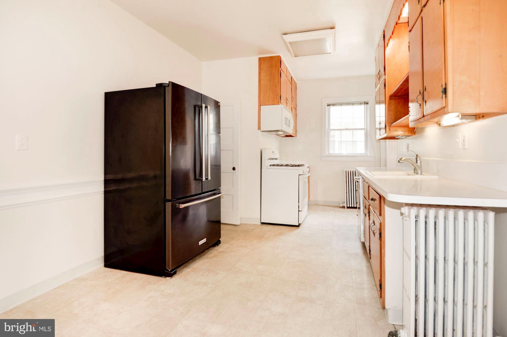 CHEVY CHASE - Residential Lease