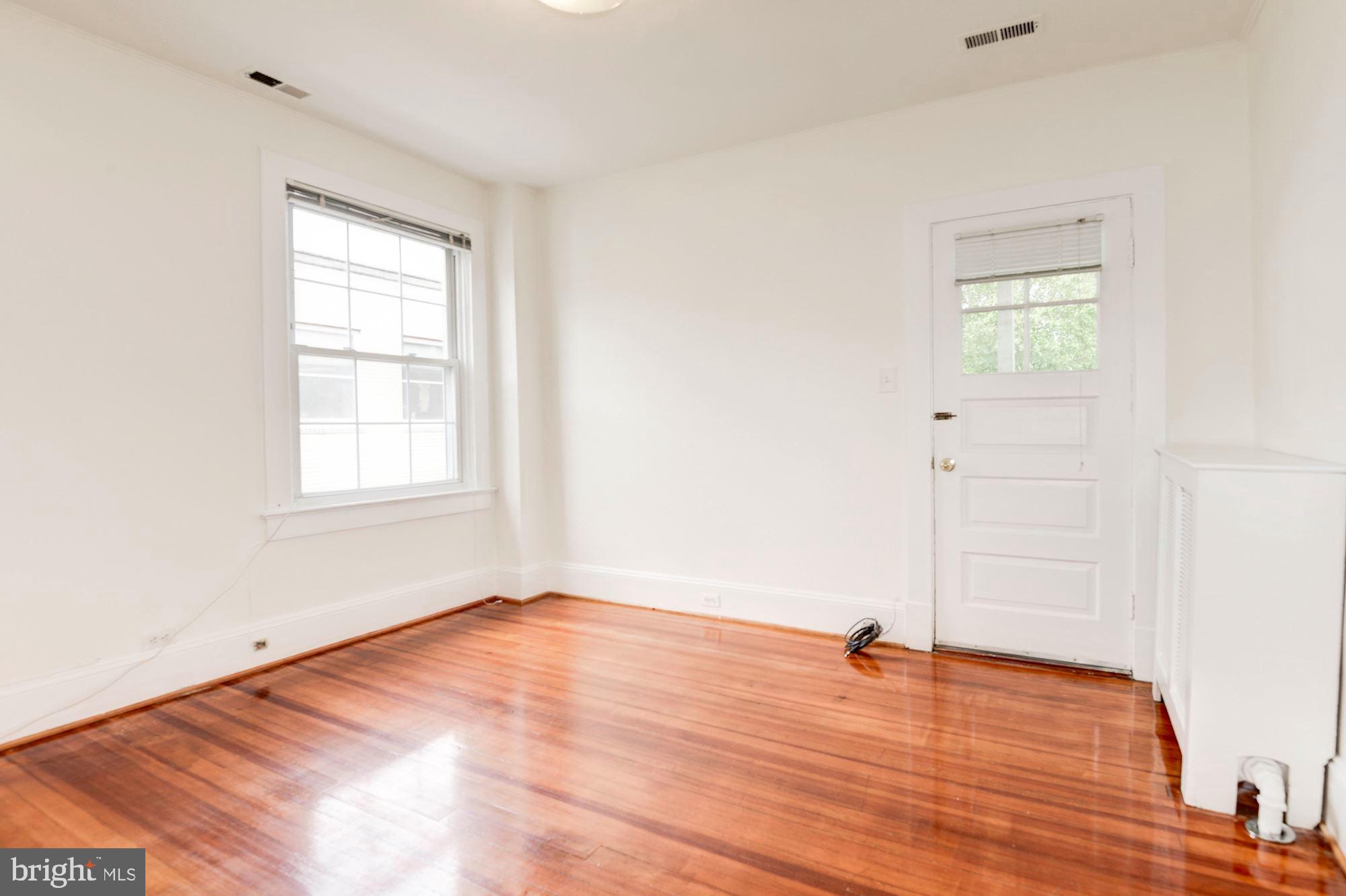 CHEVY CHASE - Residential Lease