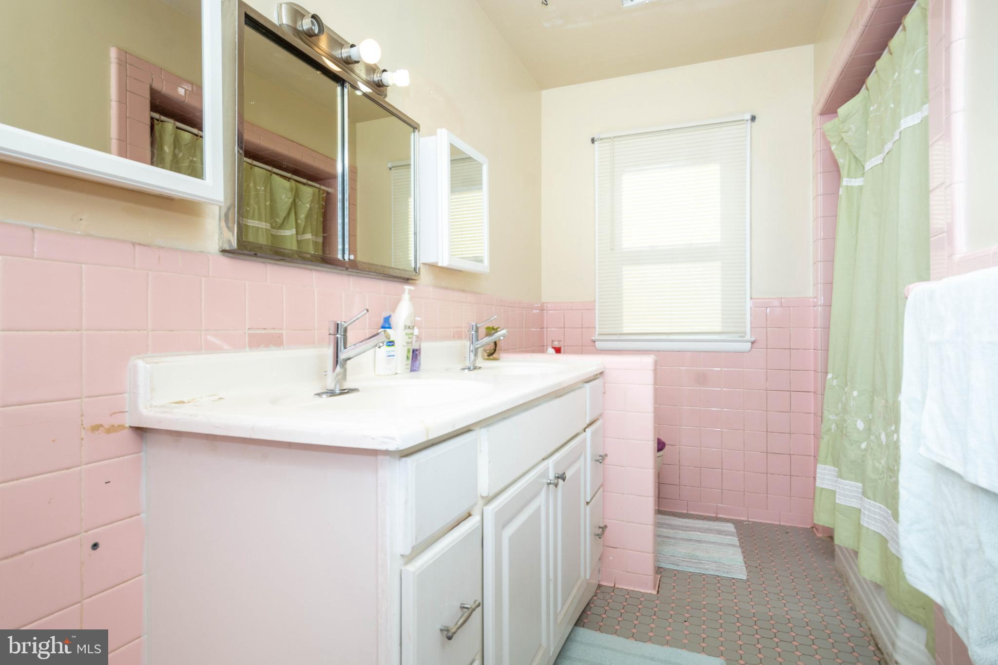 CATONSVILLE - Residential